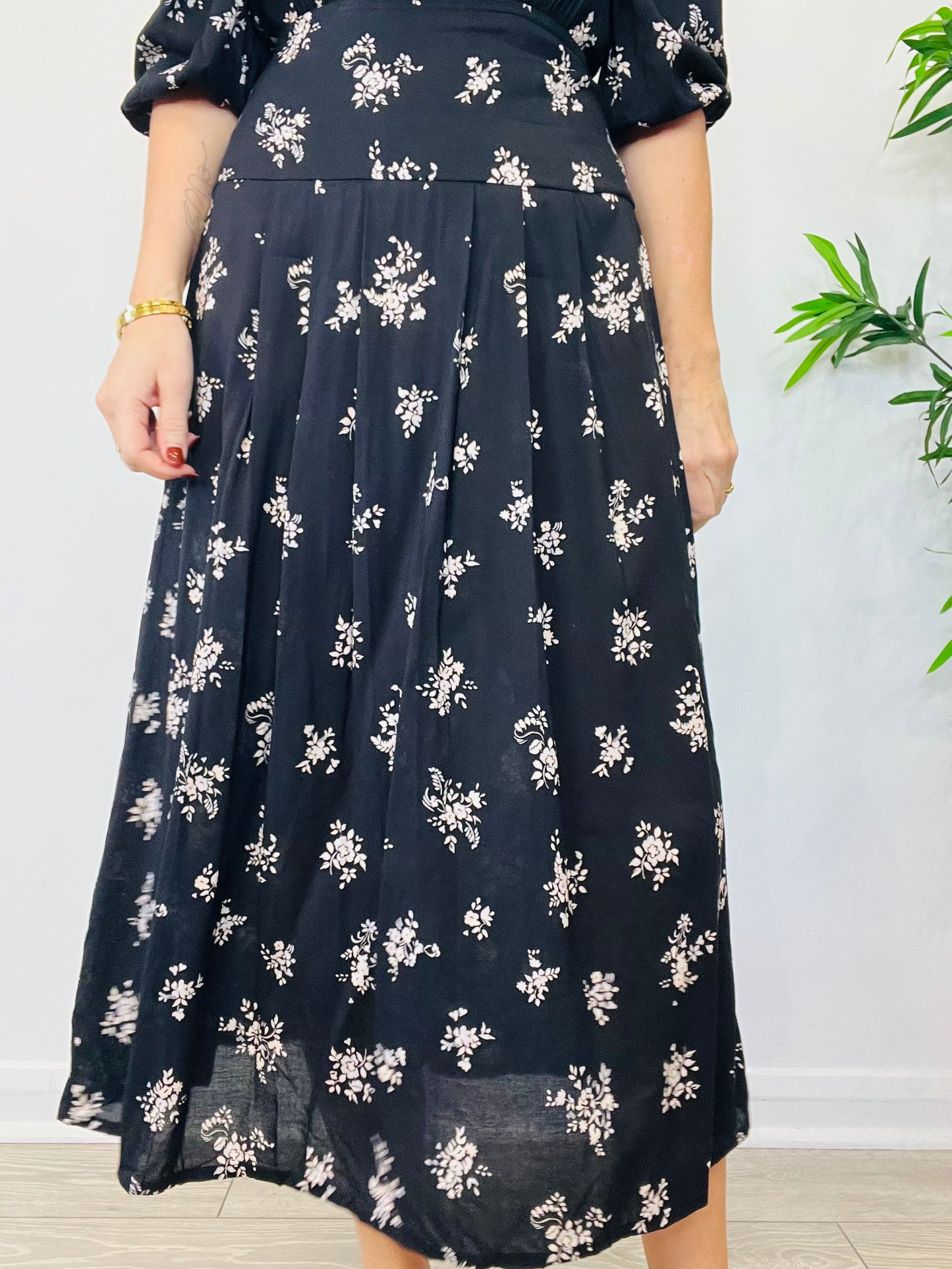 Floral Izzy Dress - Size XS