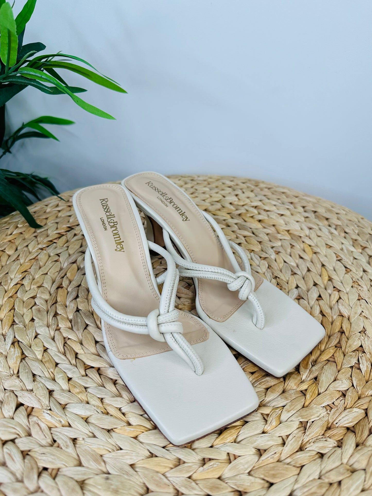 Leather Thong Sandals - Size 38
