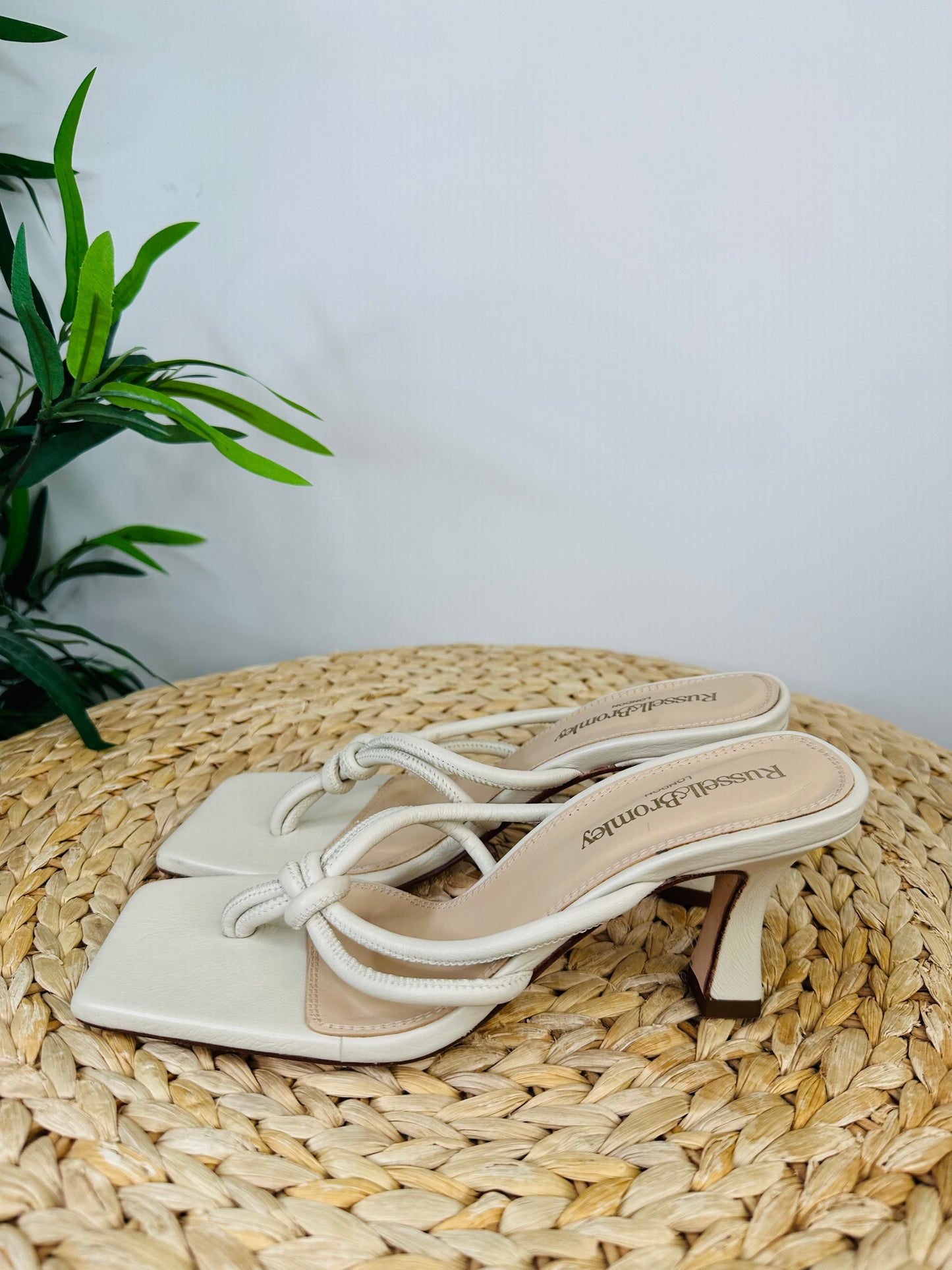 Leather Thong Sandals - Size 38