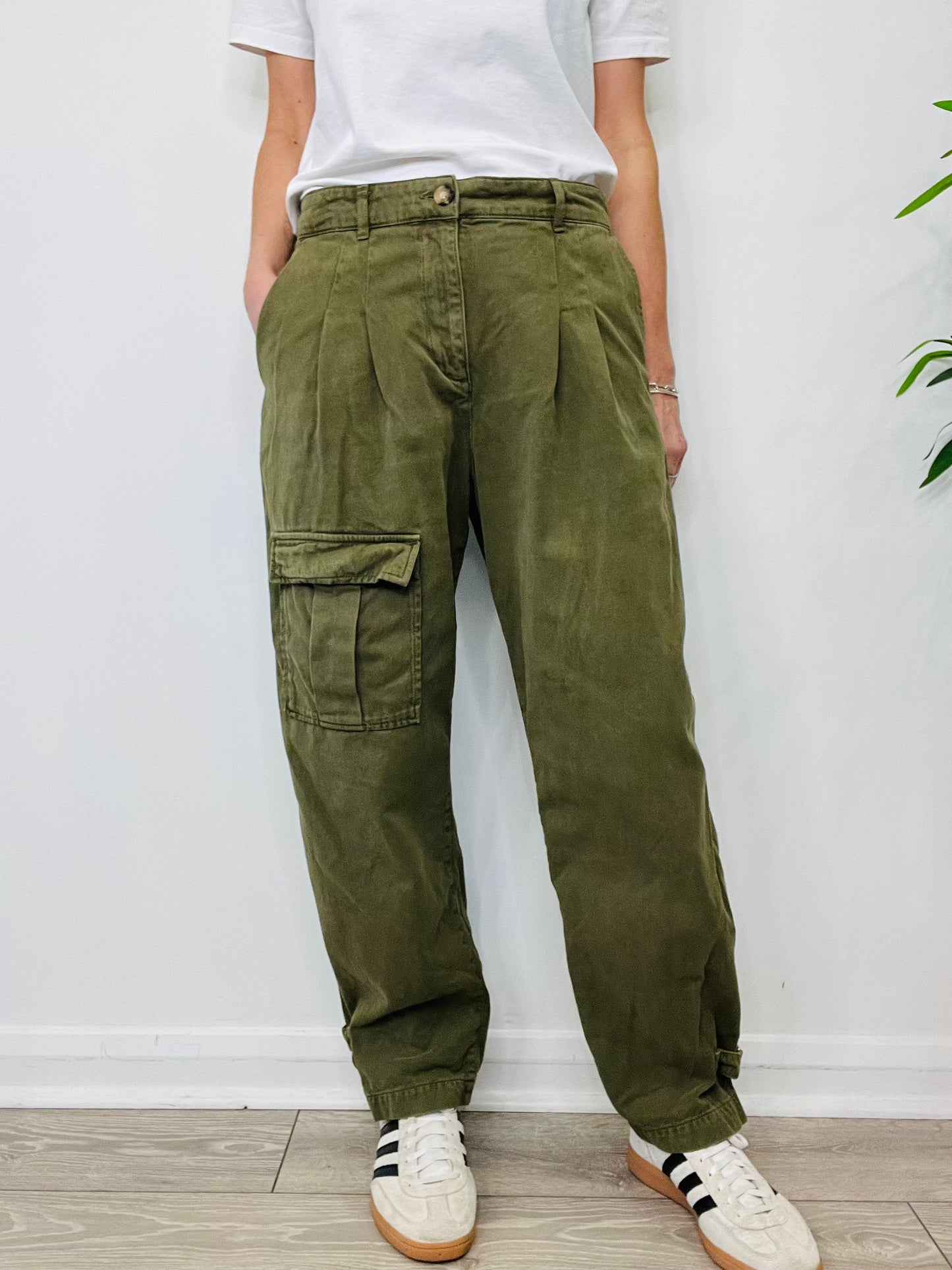 Cargo Trousers - Size 42