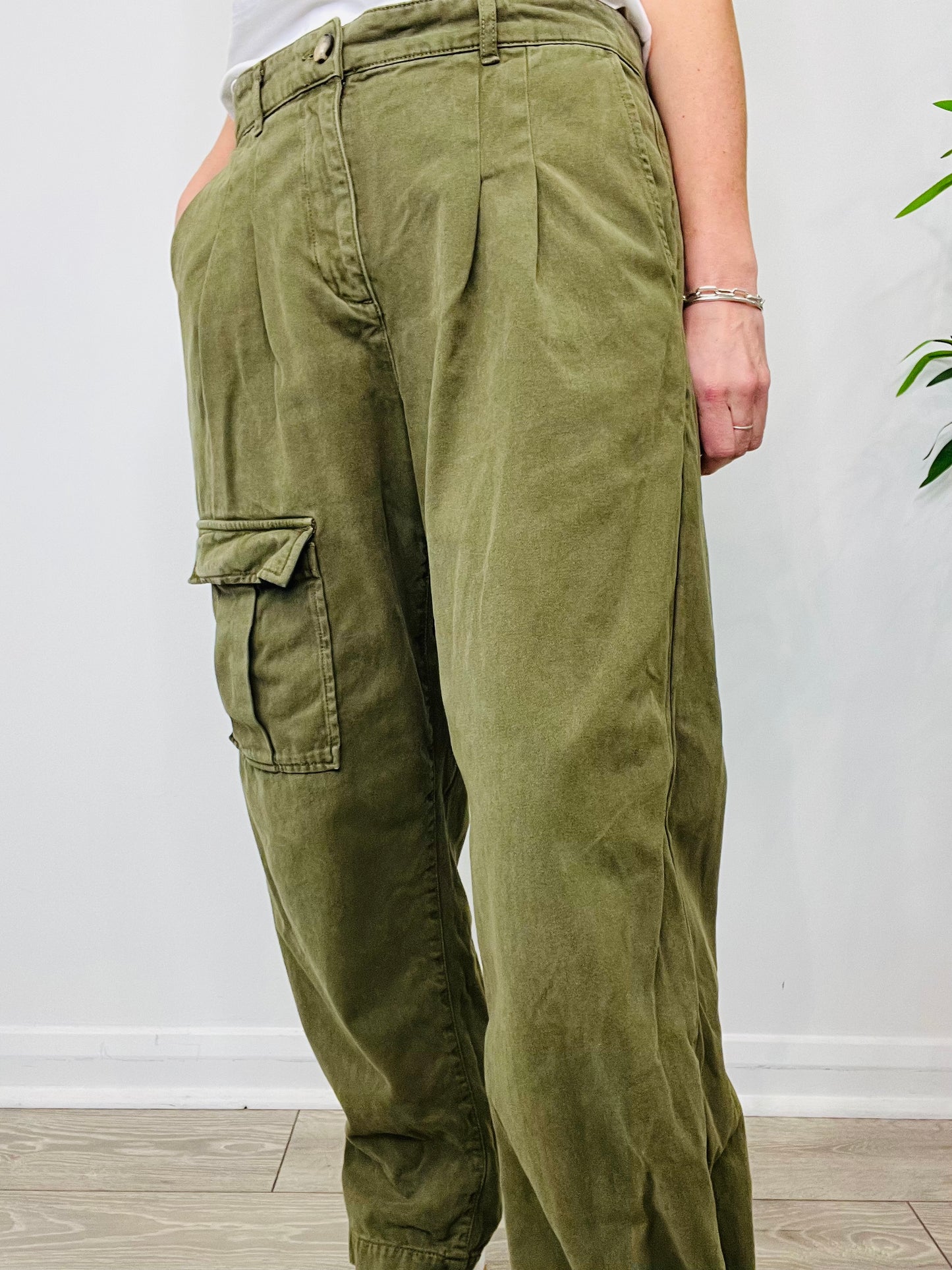 Cargo Trousers - Size 42