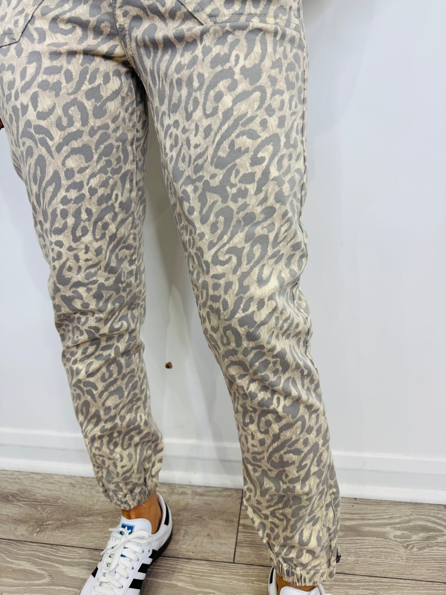 Leopard Print Mayslie Trousers - Size 26