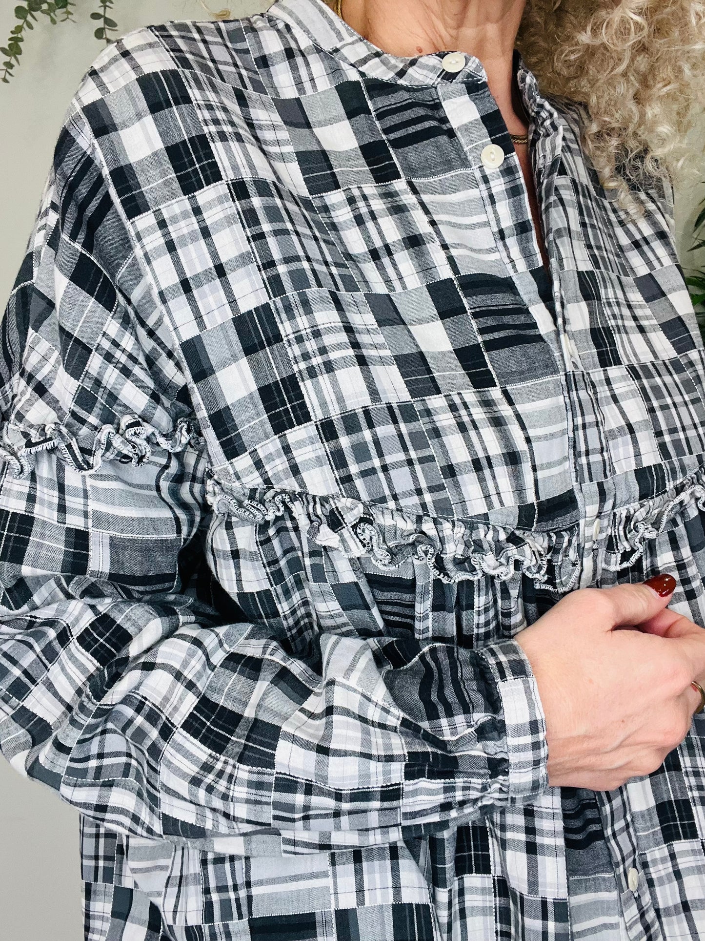 Check Shirt - Size M/L