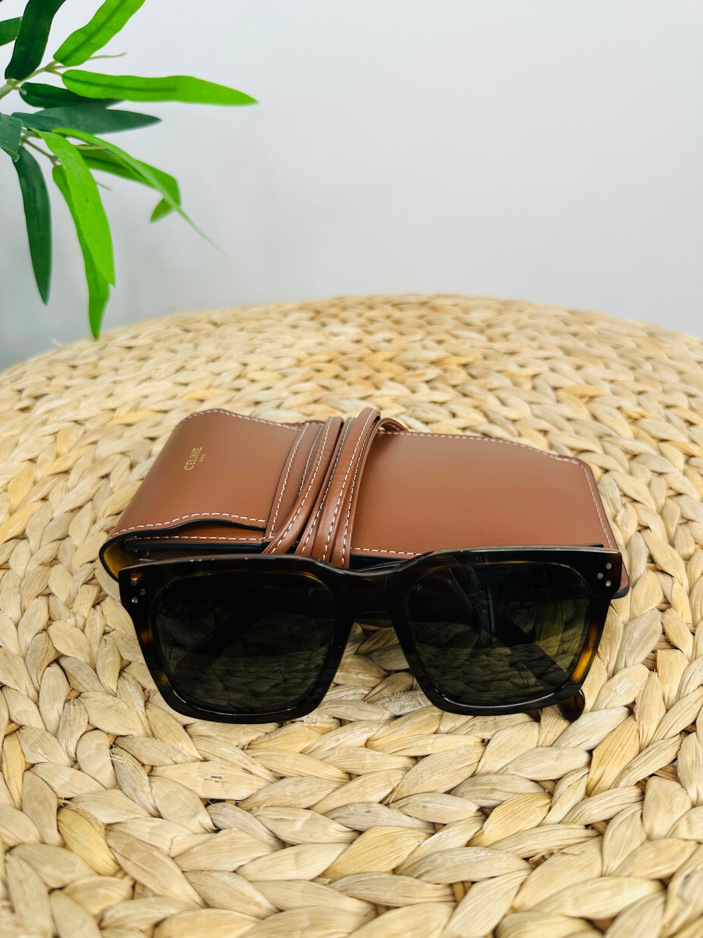 Tortoiseshell Sunglasses With Crossbody Pouch