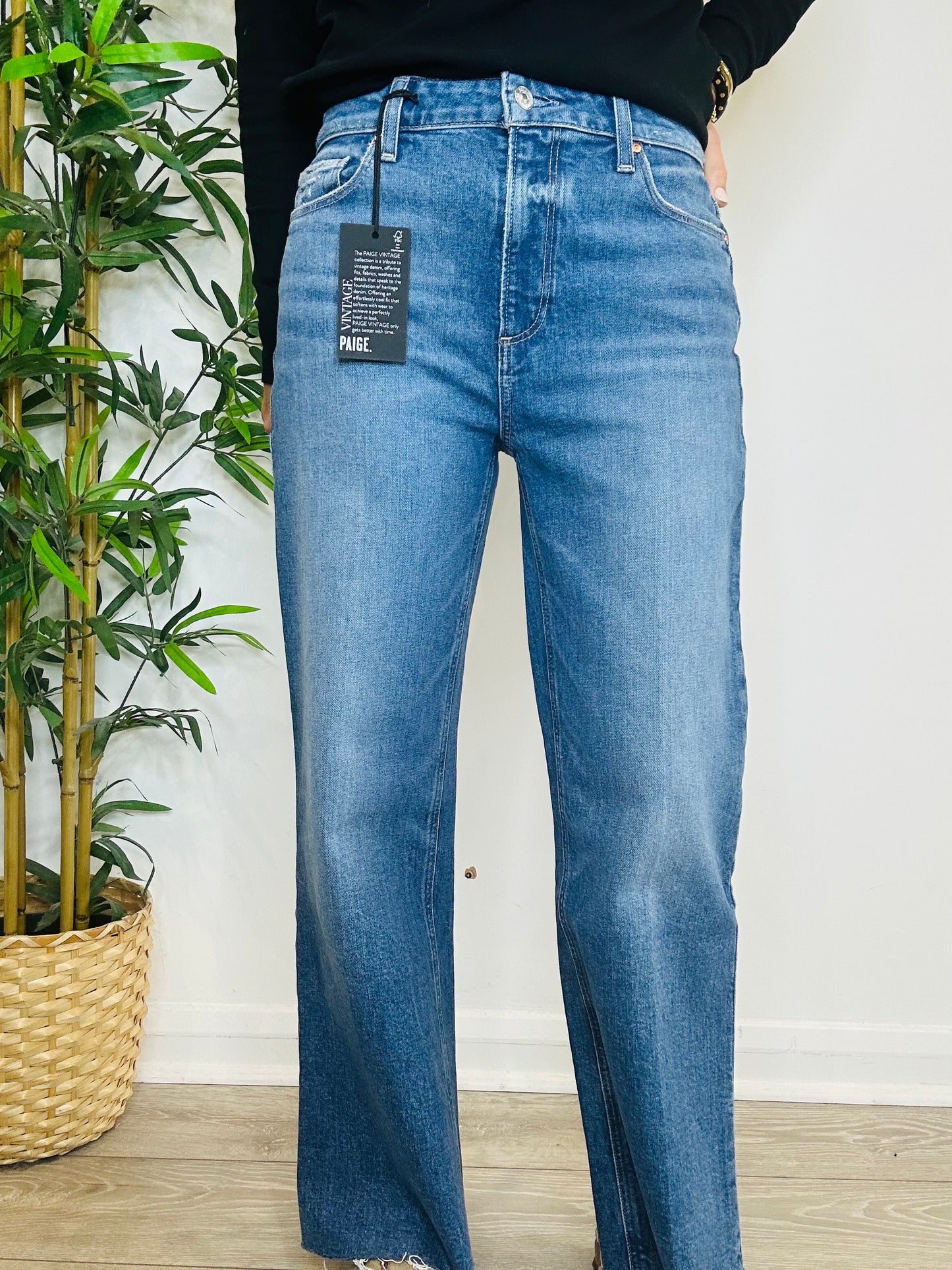 Leenah Ankle Jeans - Size 28