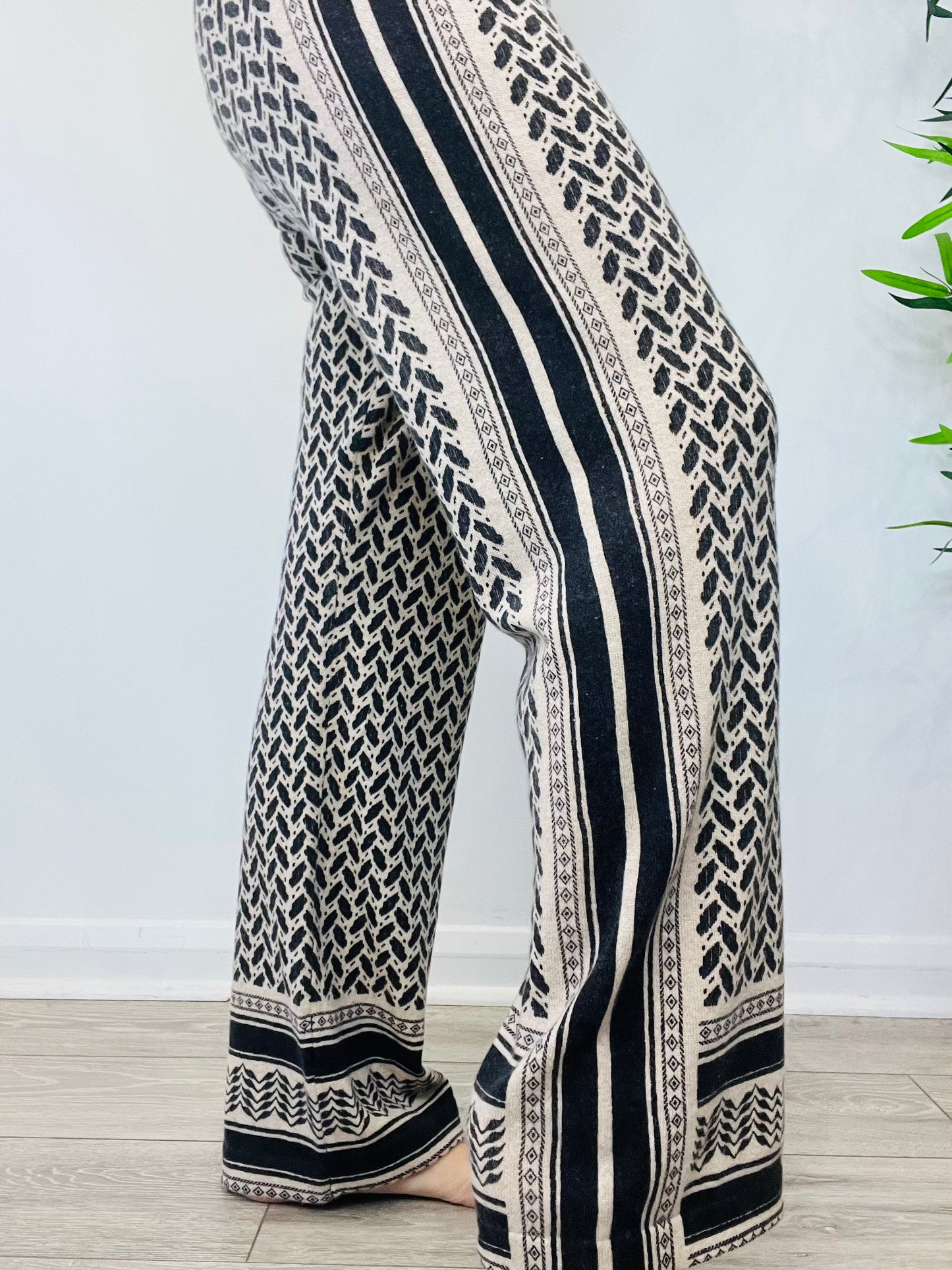Patterned Cashmere Trousers - Size M