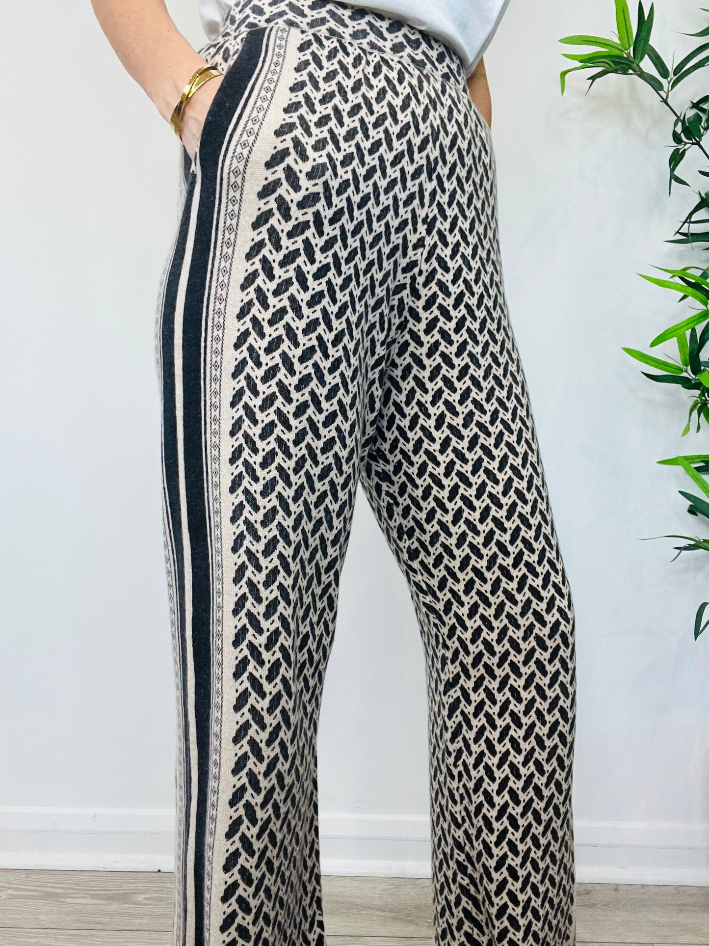 Patterned Cashmere Trousers - Size M