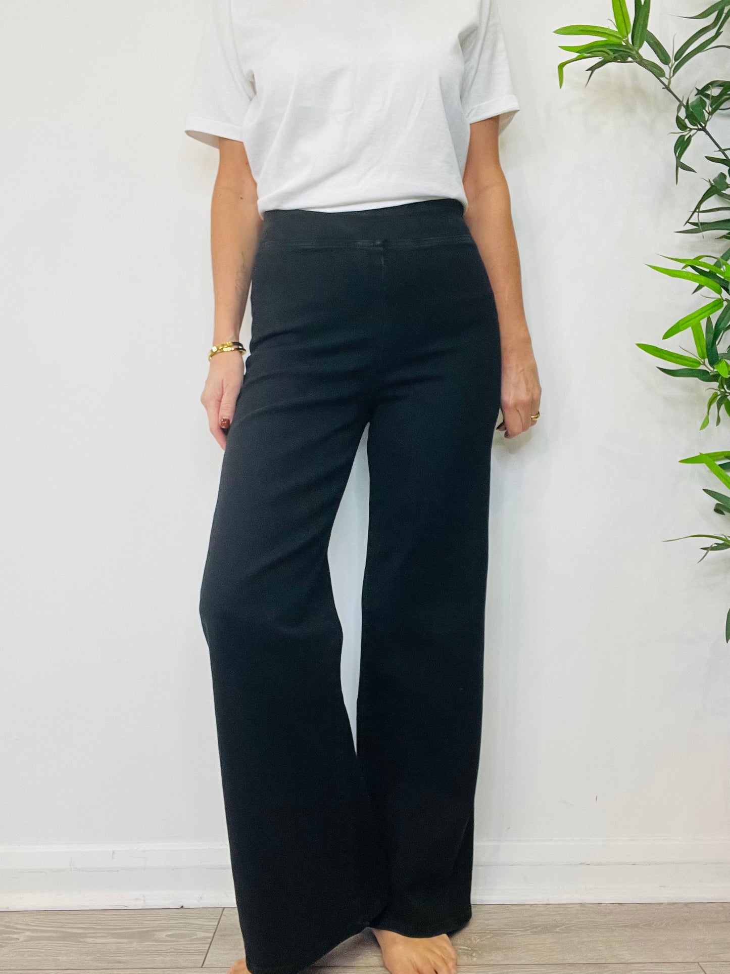 Jetset Slim Palazzo Jeans - Size 2