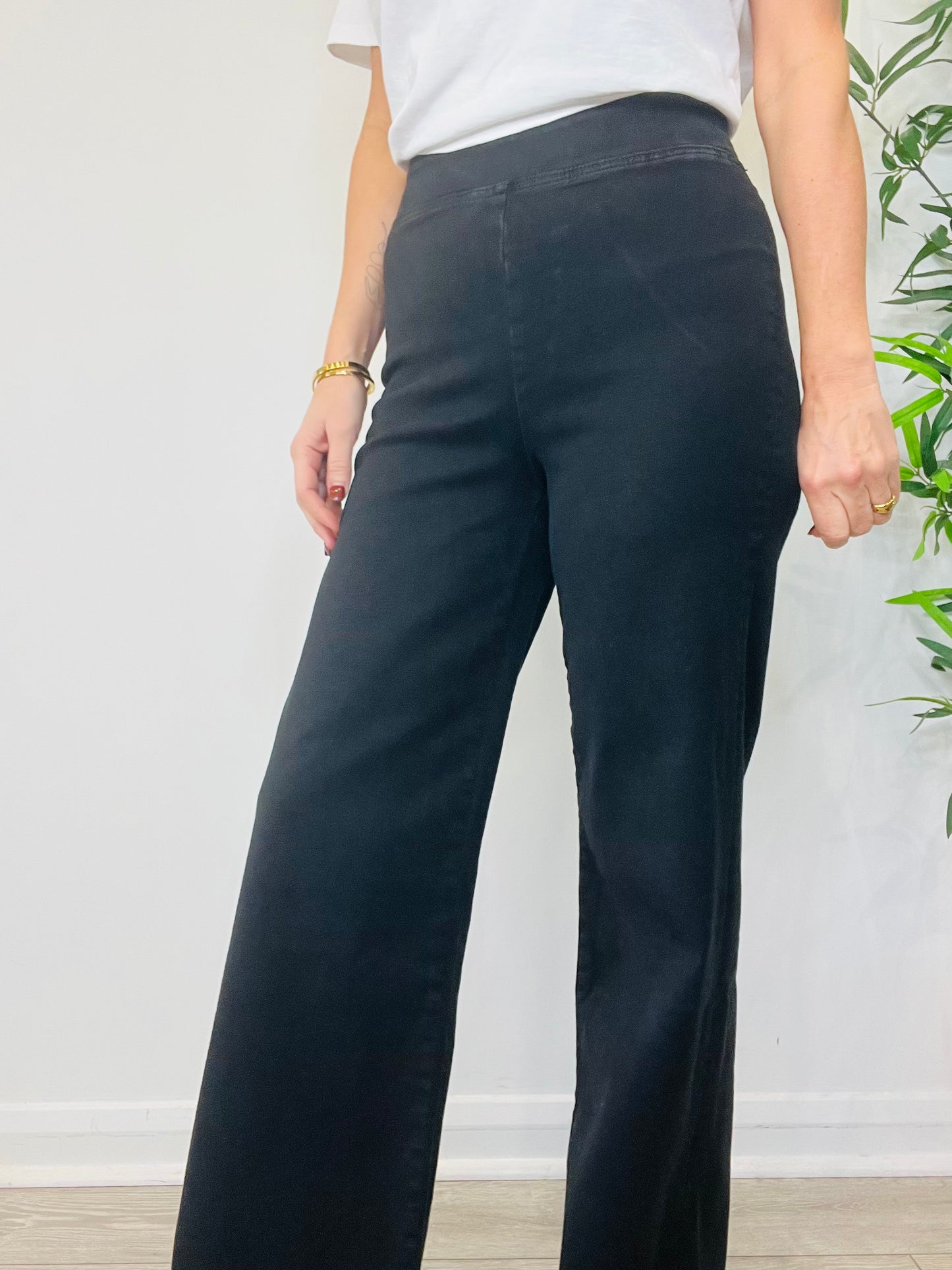 Jetset Slim Palazzo Jeans - Size 2