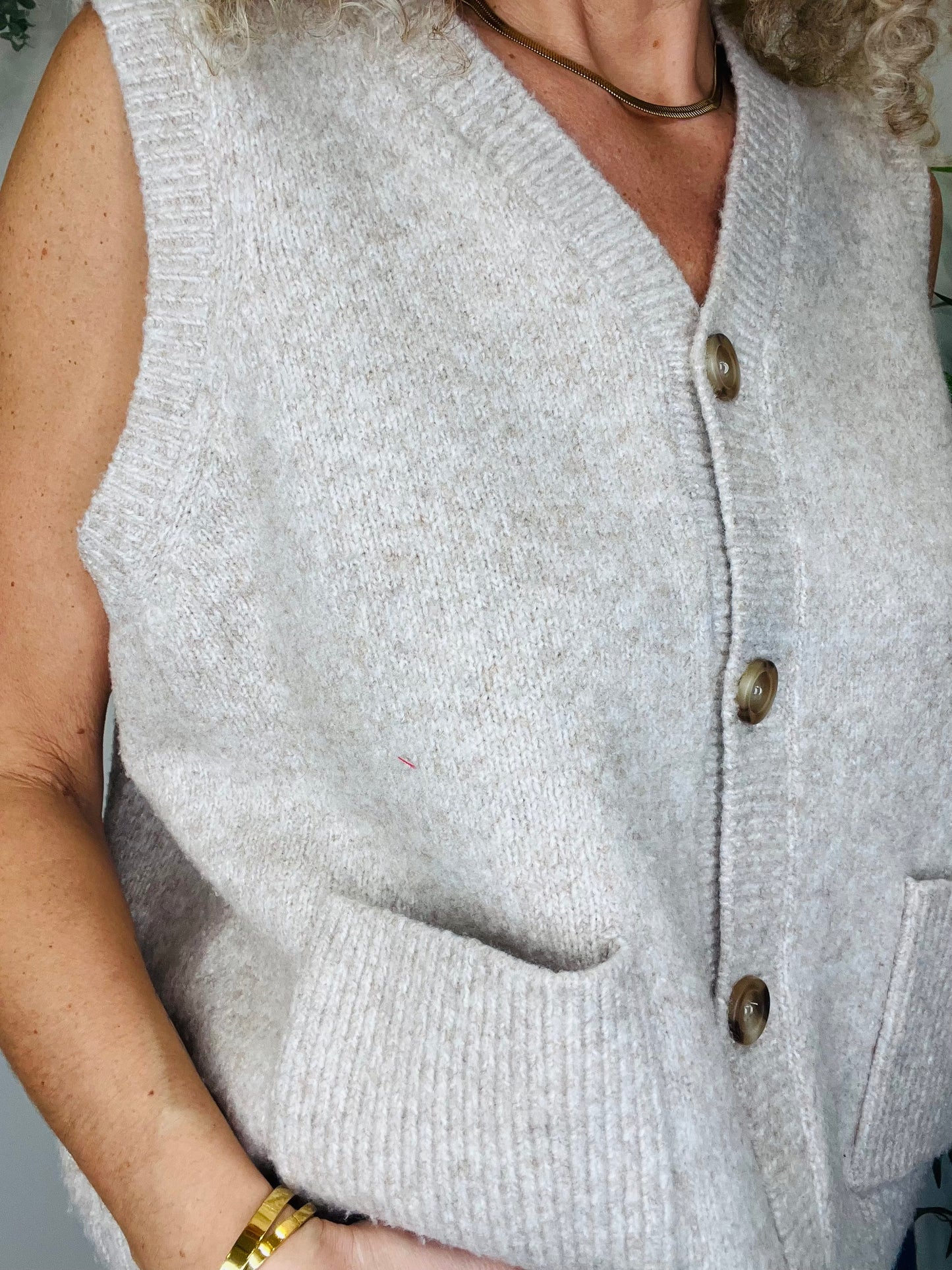 Knitted Vest - Size M