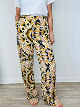 Load image into Gallery viewer, Wide Leg Trousers - Size 3
