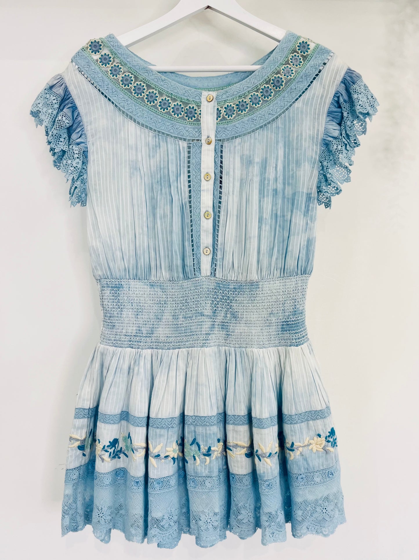 Lace Short Dress - Size P