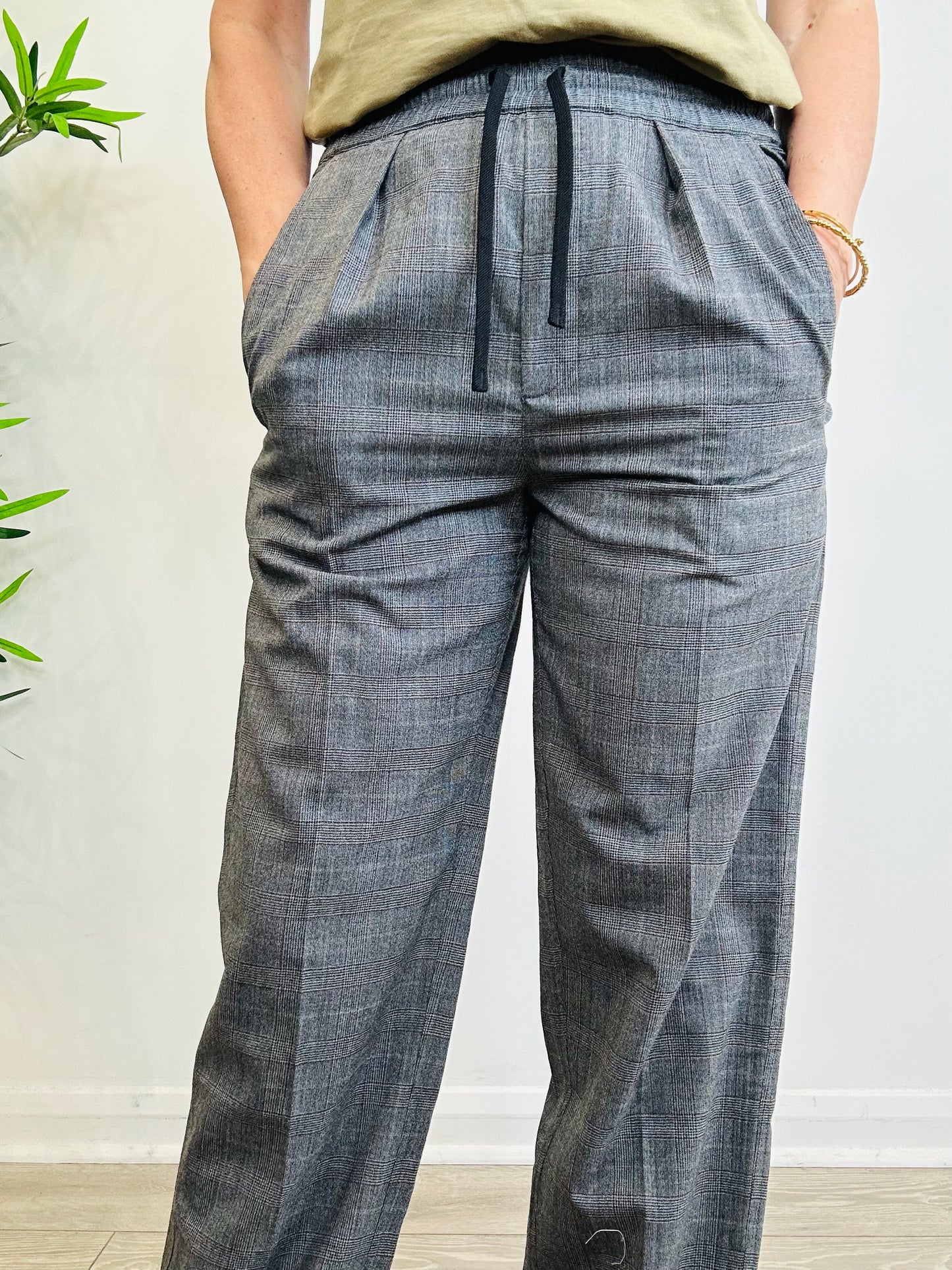 Check Priska Trousers - Size 38