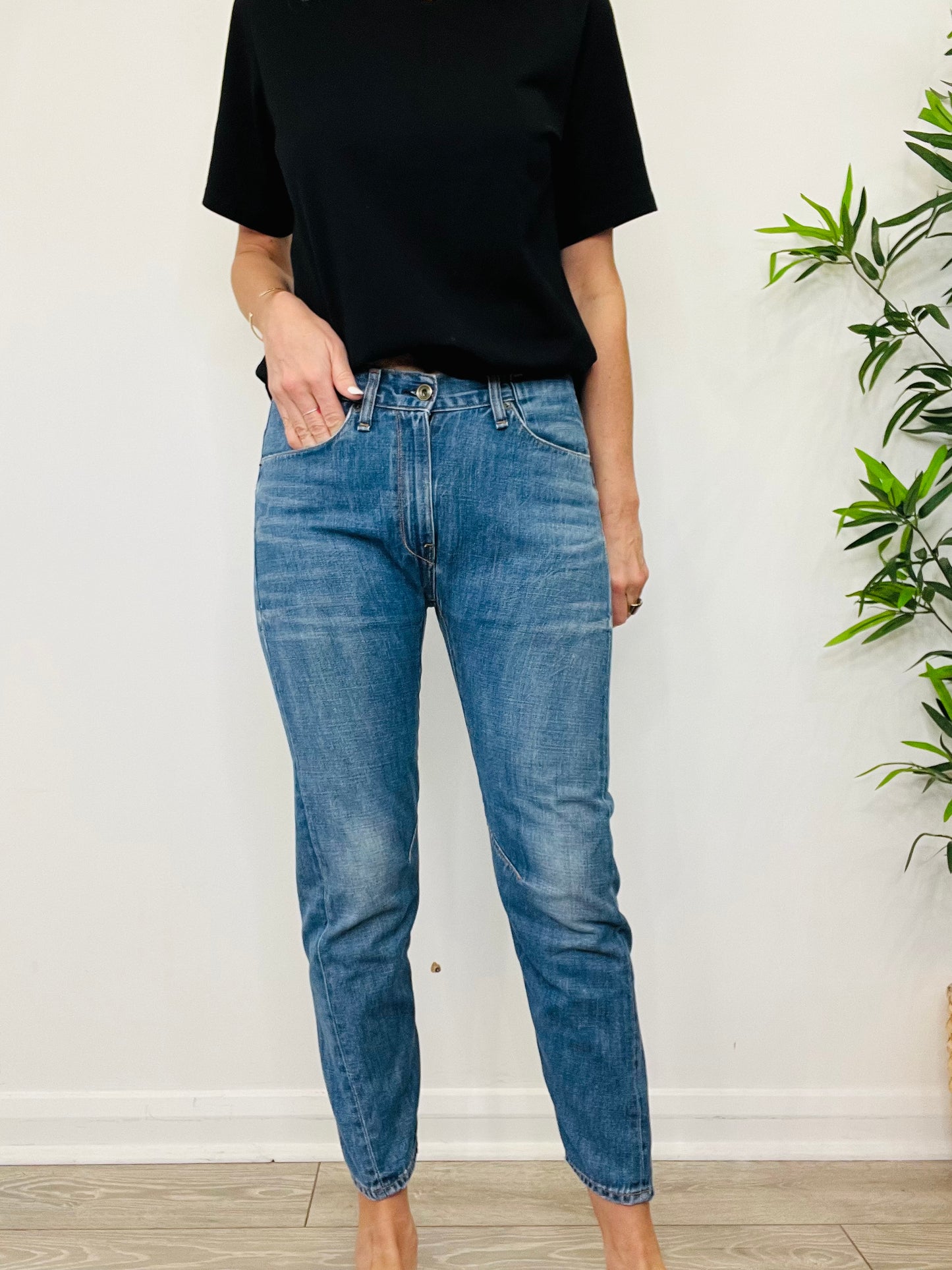 Curved Leg Jeans - Size 25
