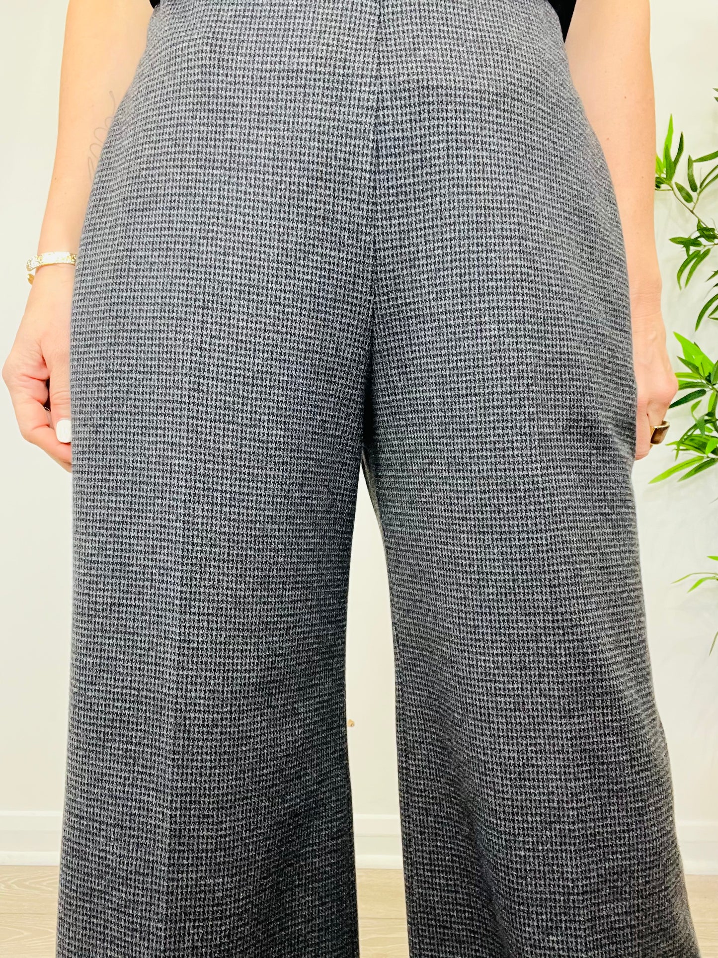 Houndstooth Check Trousers - Size 46IT