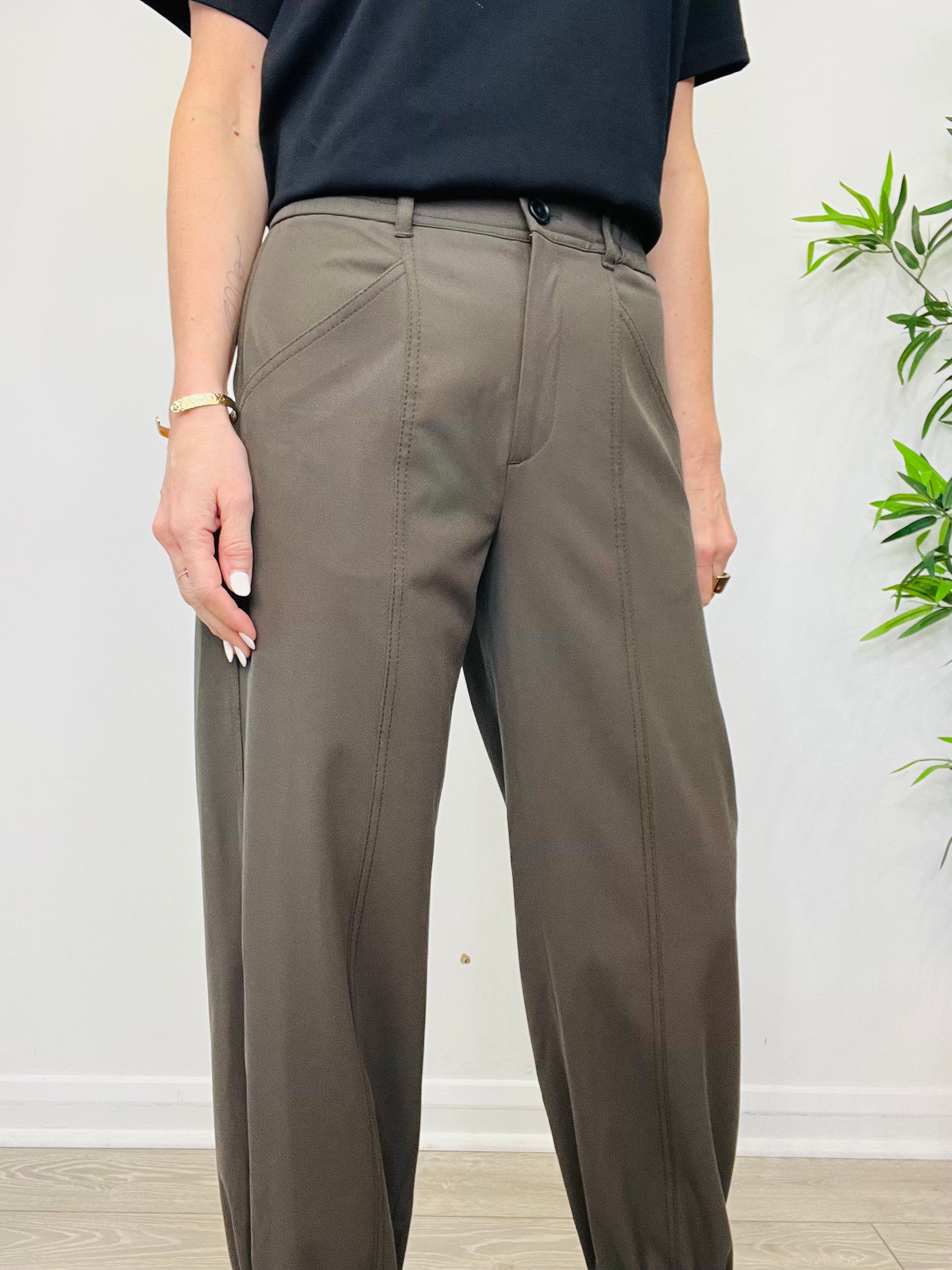 Cuffed Trousers - Size 10