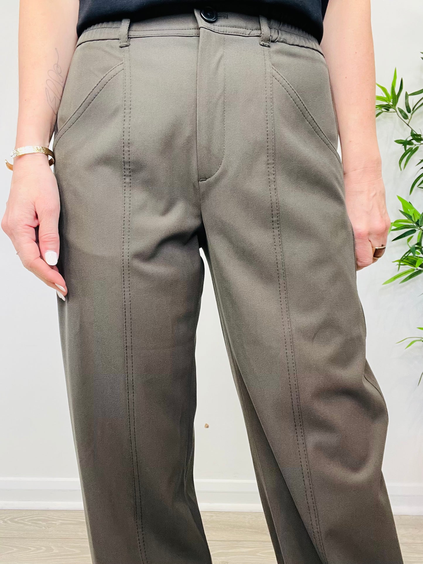 Cuffed Trousers - Size 10