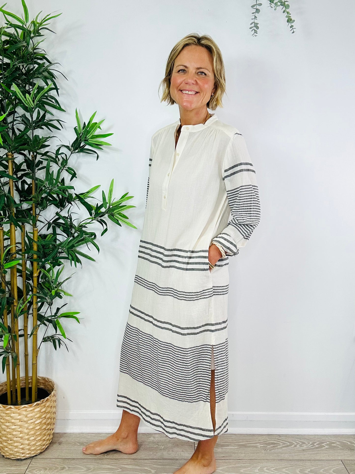 Striped Kaftan - Size XS