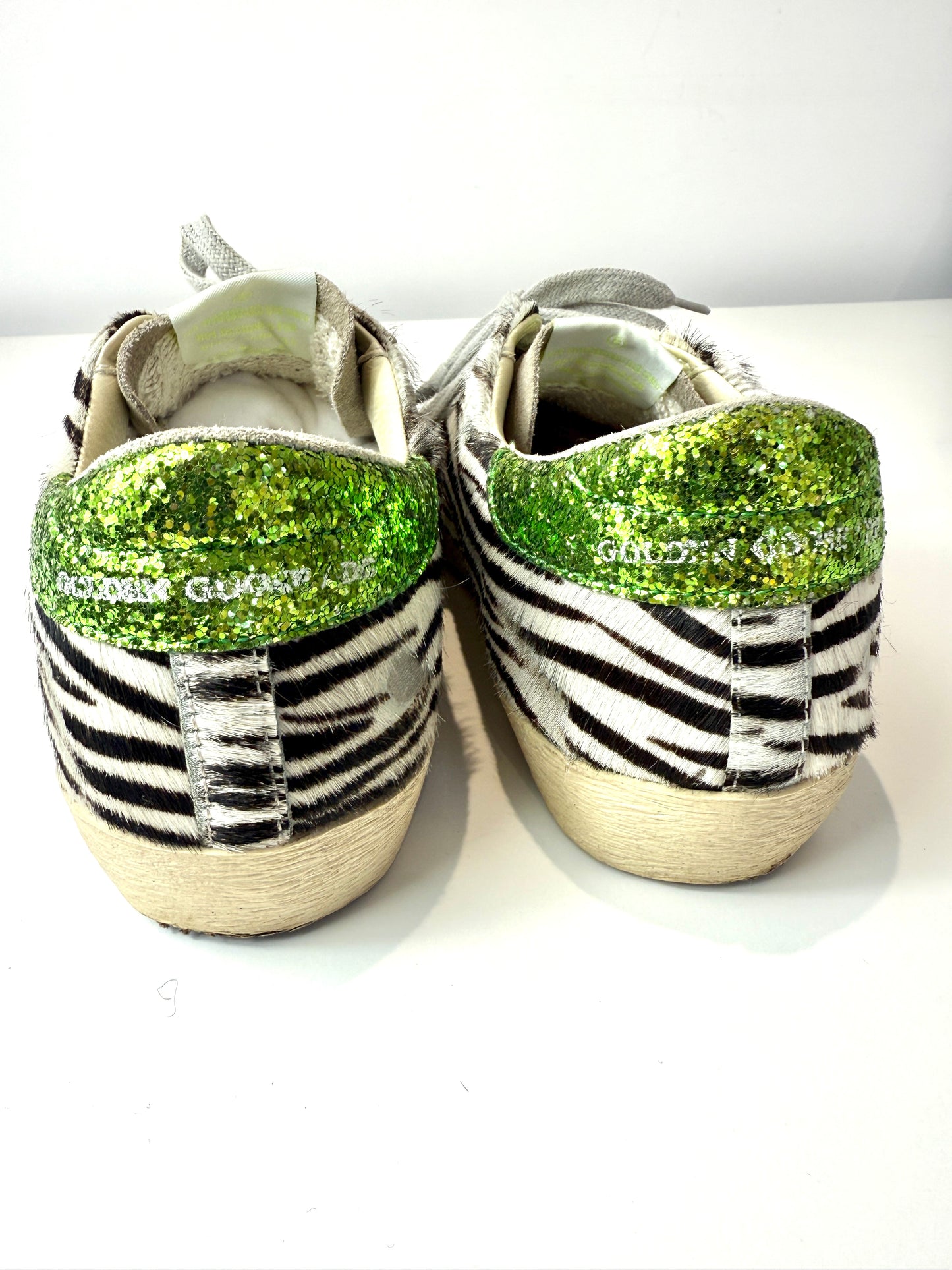 Superstar Trainers - Size 39