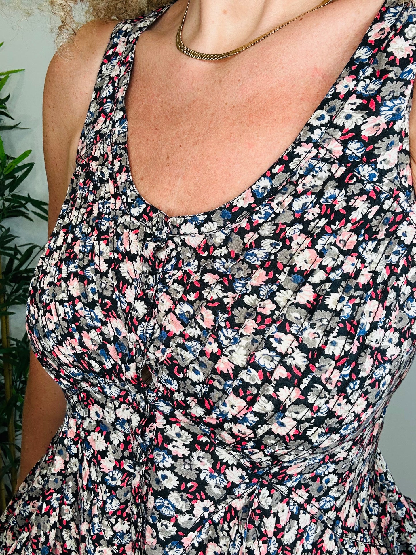 Short Floral Dress - Size 10