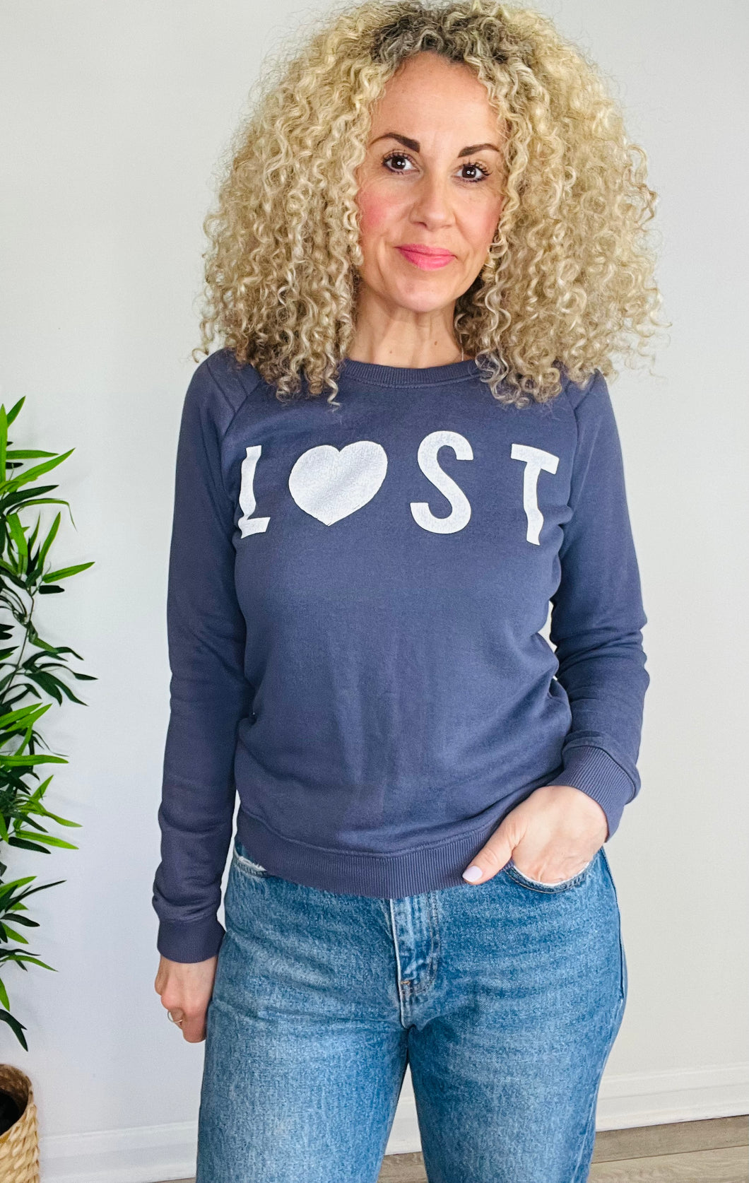 Lost Sweatshirt - Size XS
