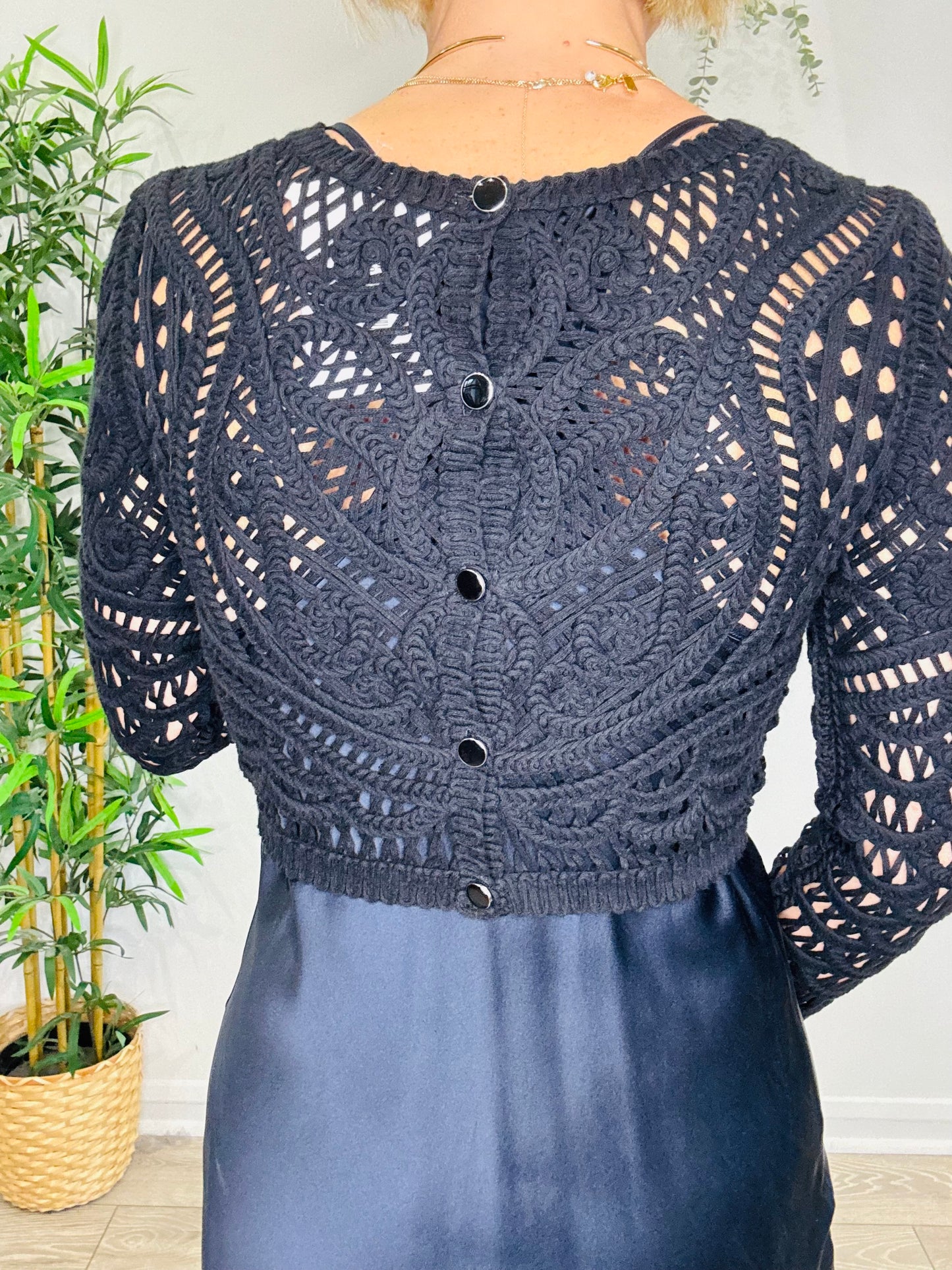 Cropped Crochet Jumper - Size 0