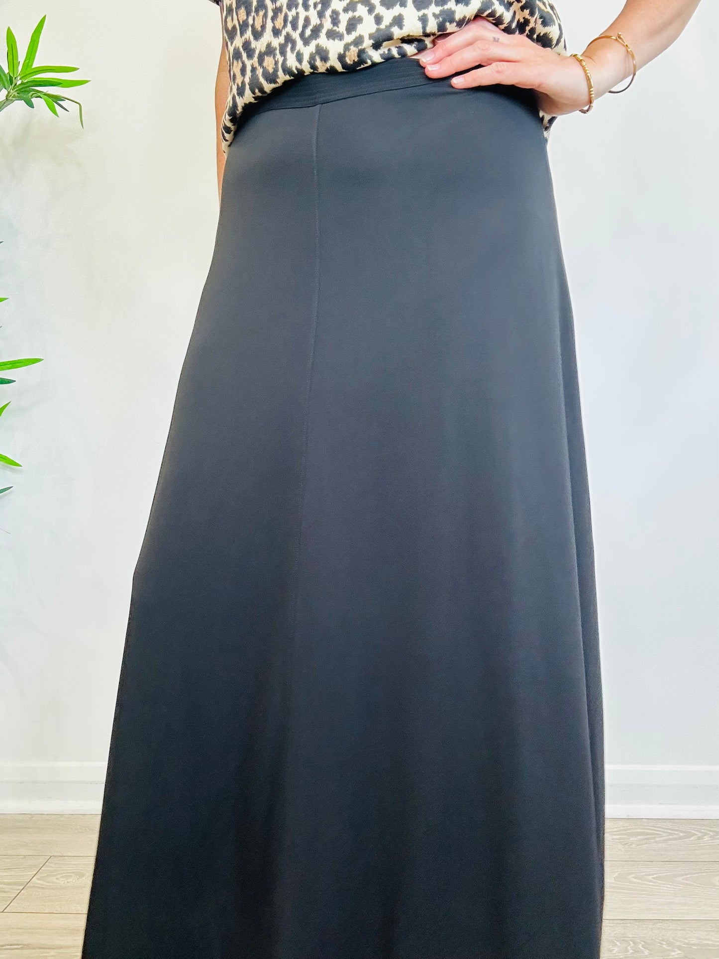 Jersey Maxi Skirt - Size L