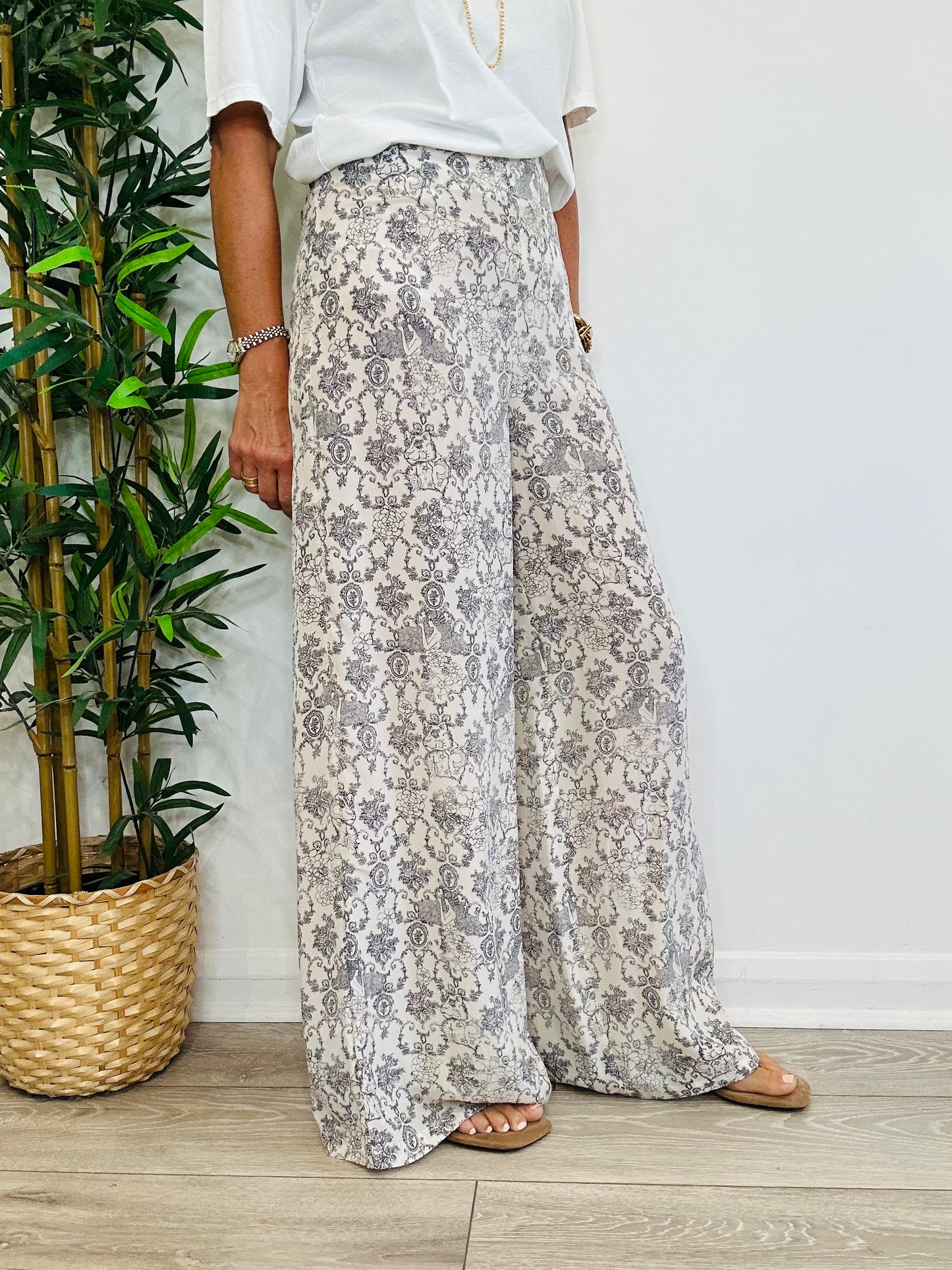 Silk Wide Leg Trousers - Size 42IT