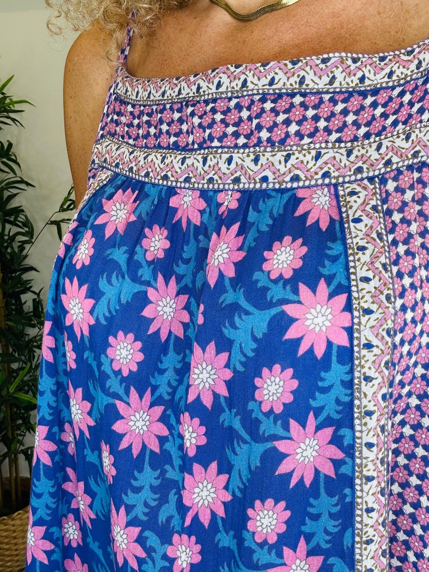 Short Cotton Dress - Size L