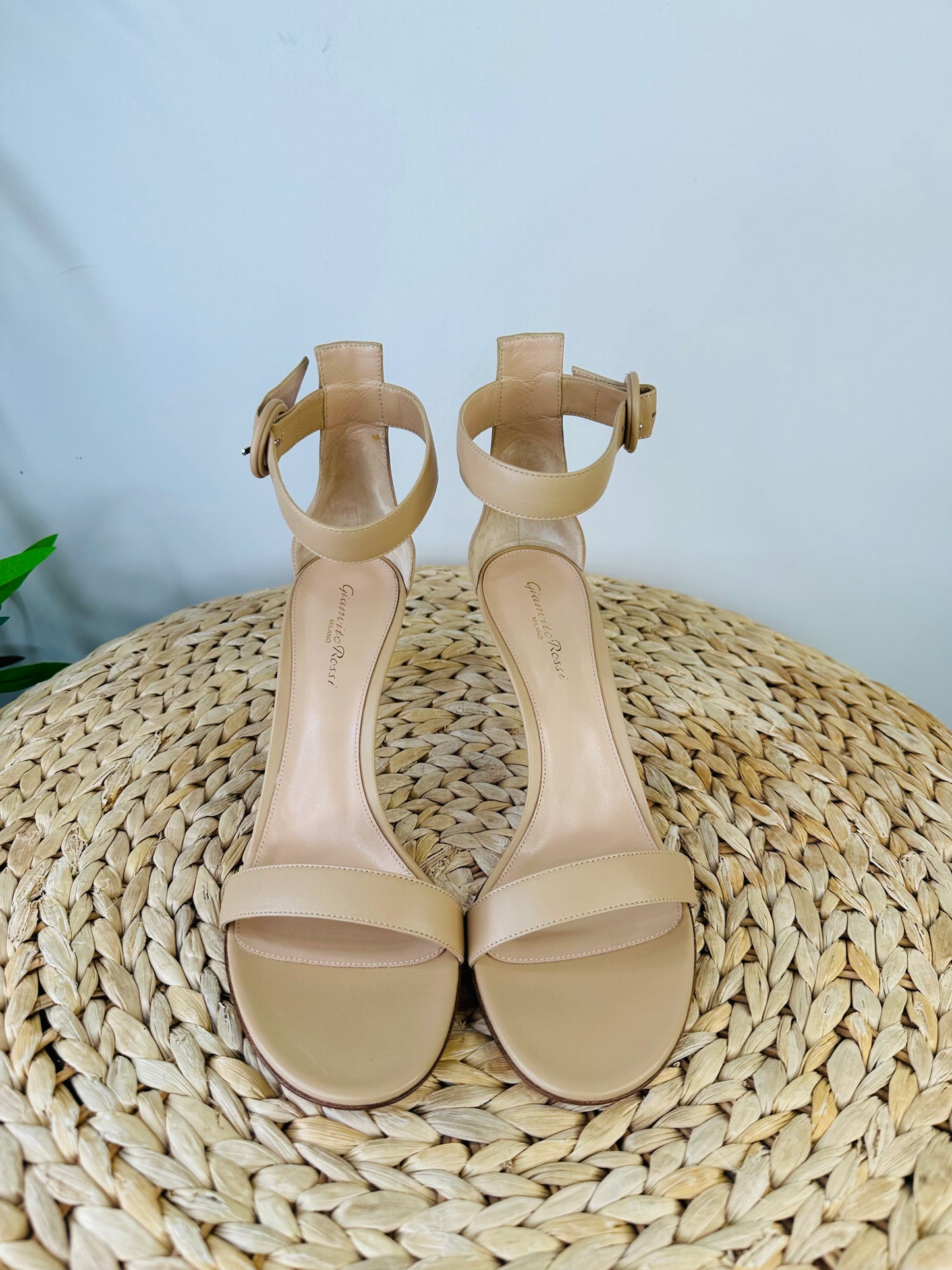 Portofino Leather Sandals - Size 41