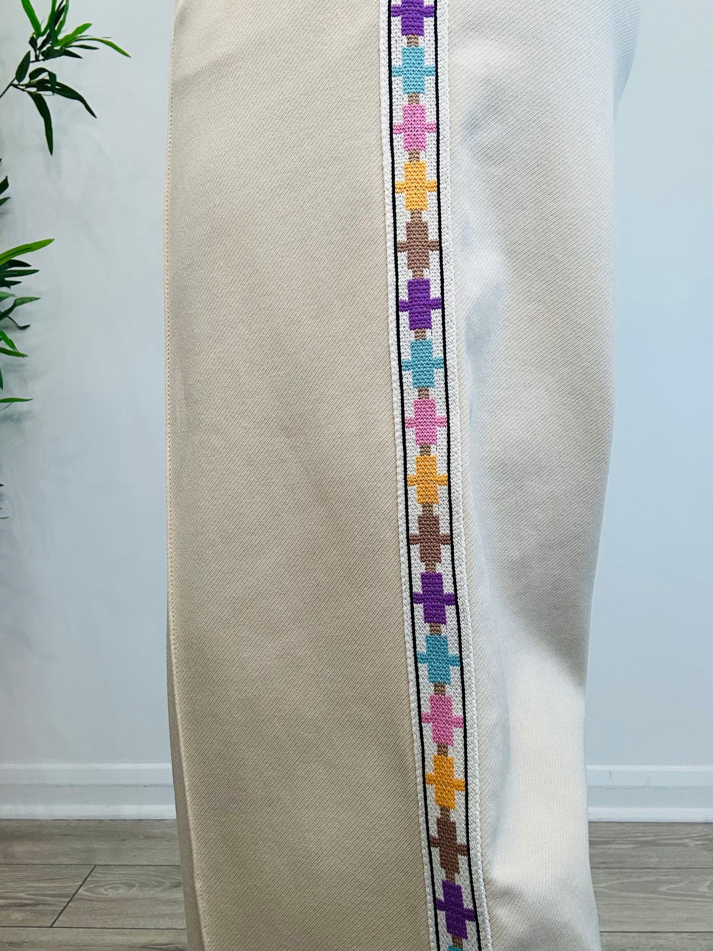 Wide Leg Trousers - Size M