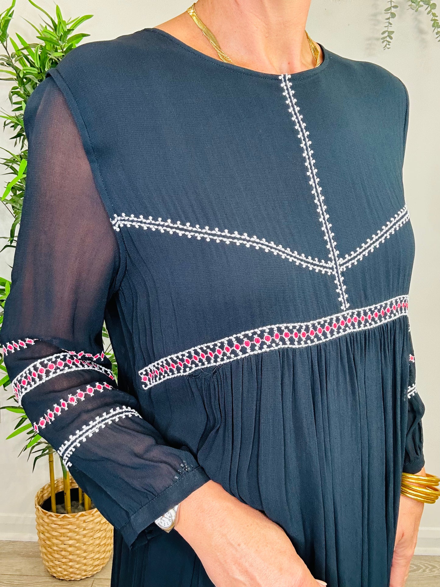 Embroidered Short Dress - Size 2