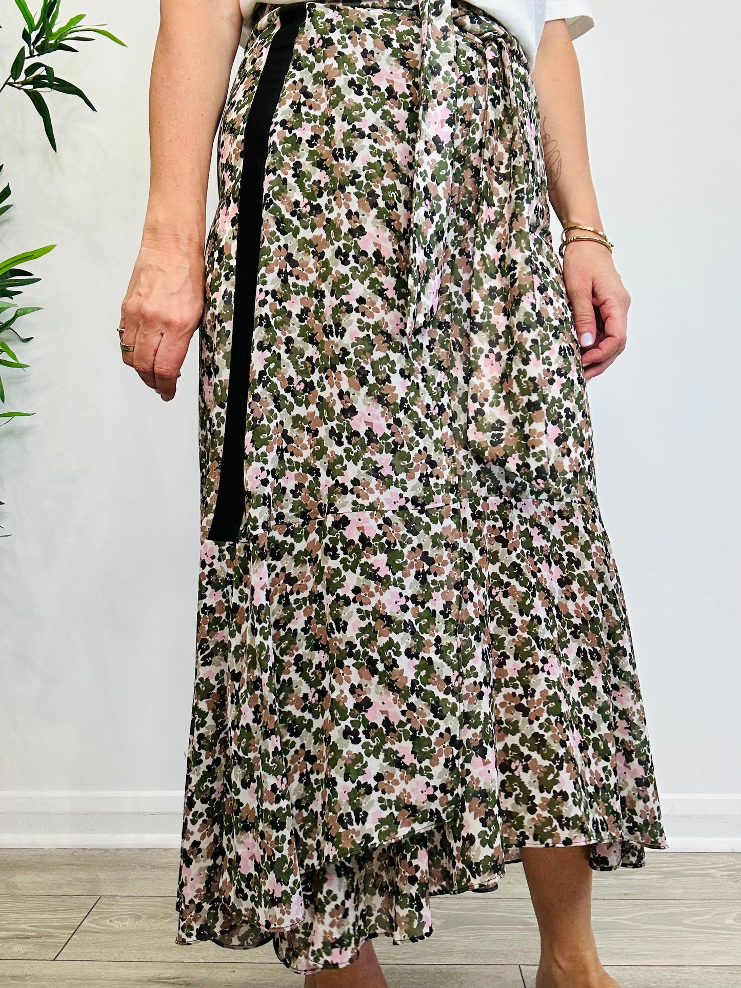 Belted Patterned Skirt - Size 8