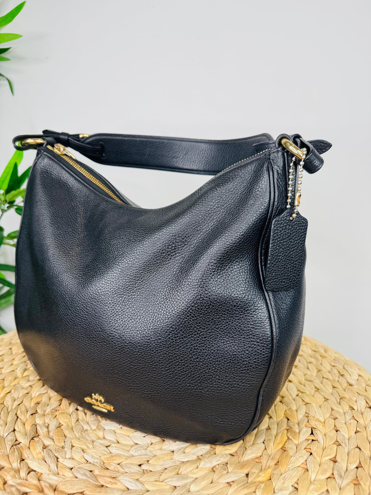 Laurel Shoulder Bag