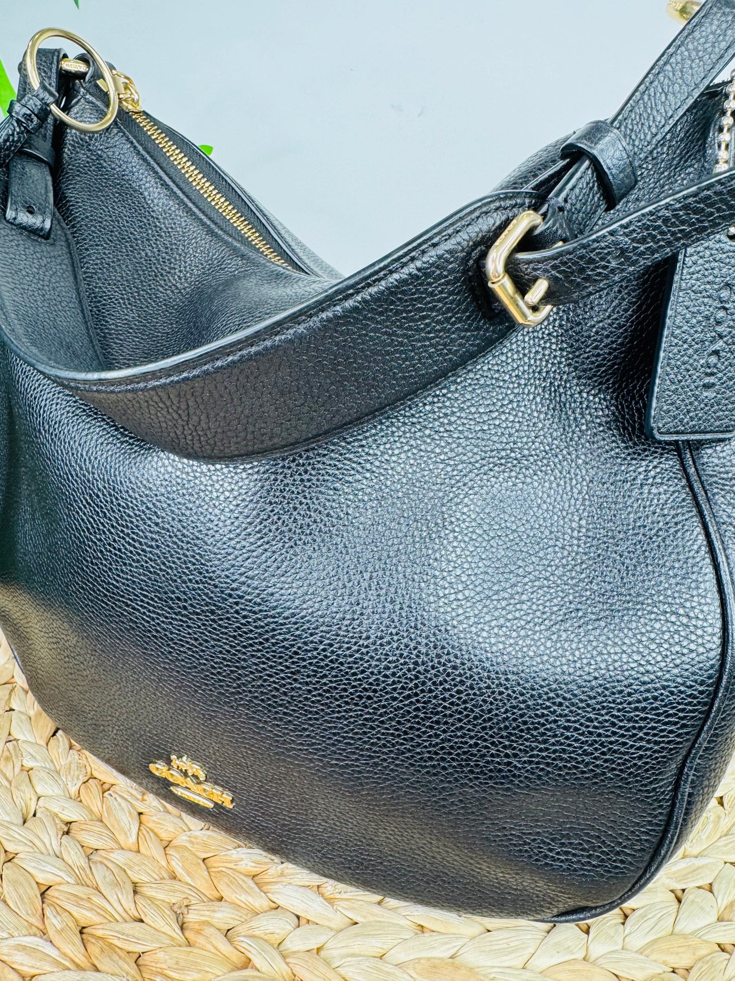 Laurel Shoulder Bag