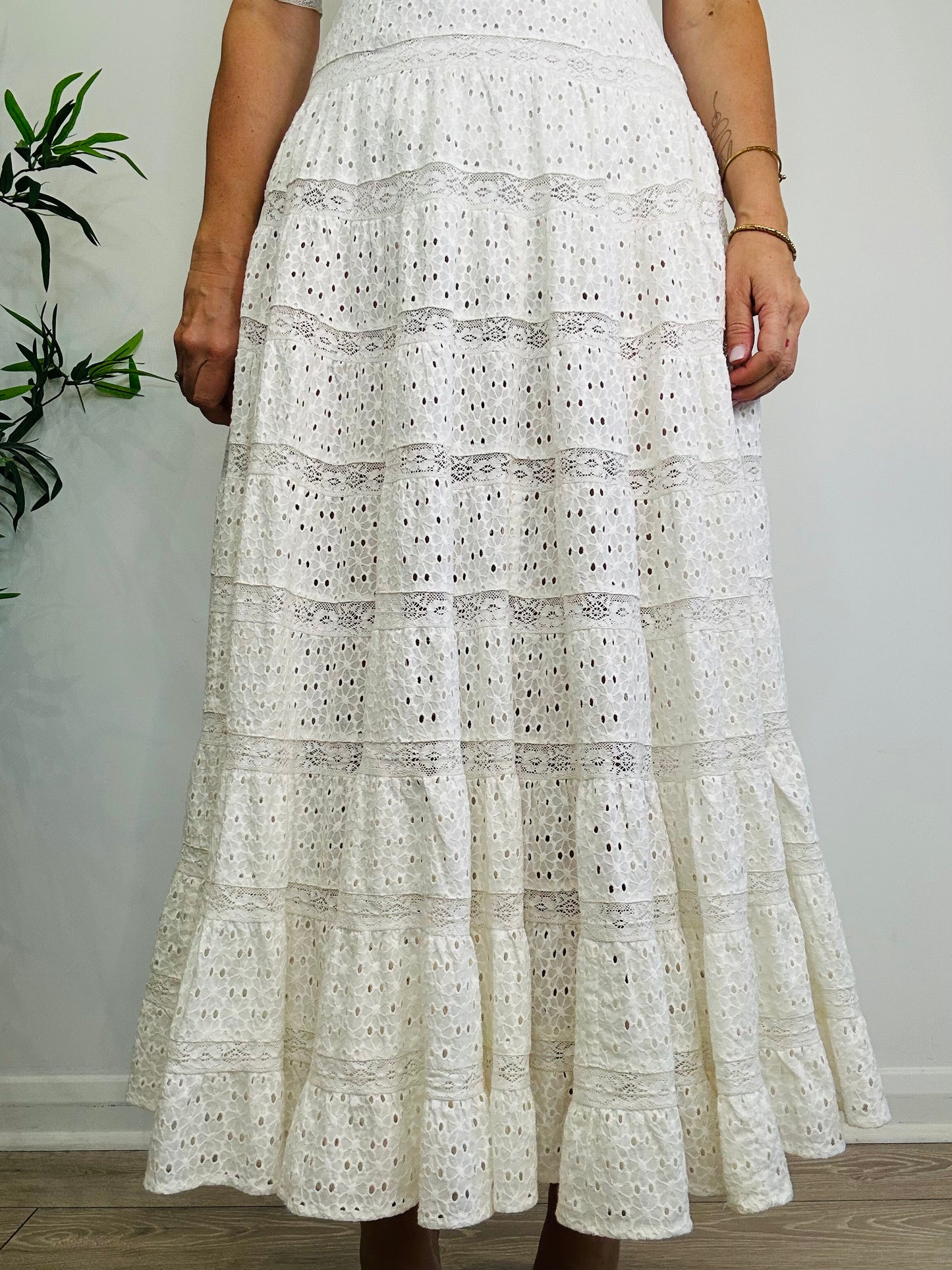 Skylar Broderie Dress - Size 10