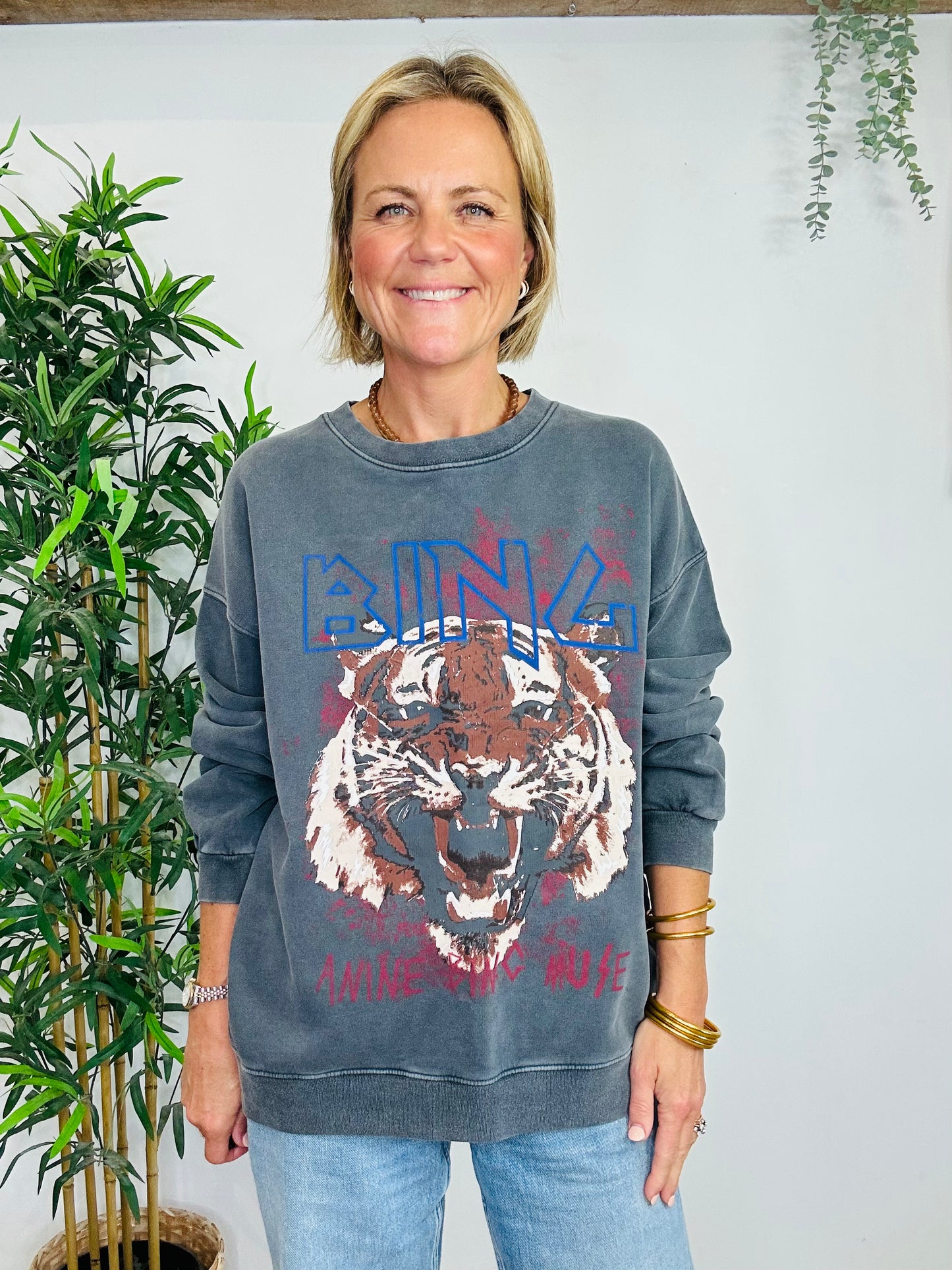 Tiger Sweatshirt - Size L