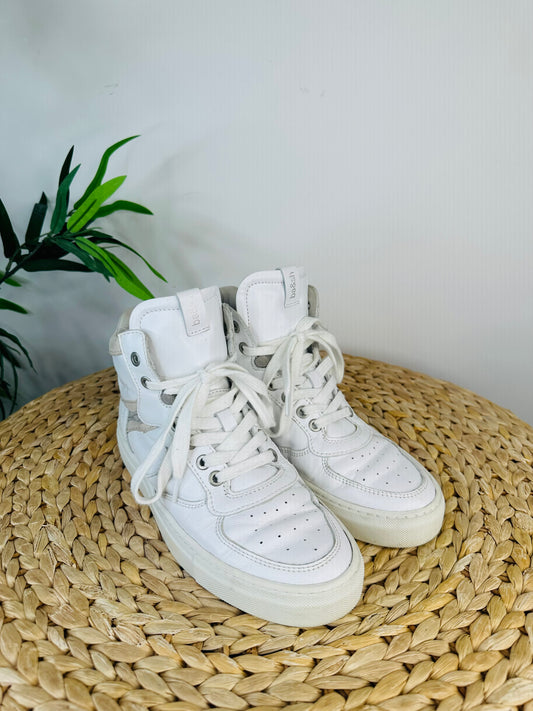 High Top Trainers - Size 39