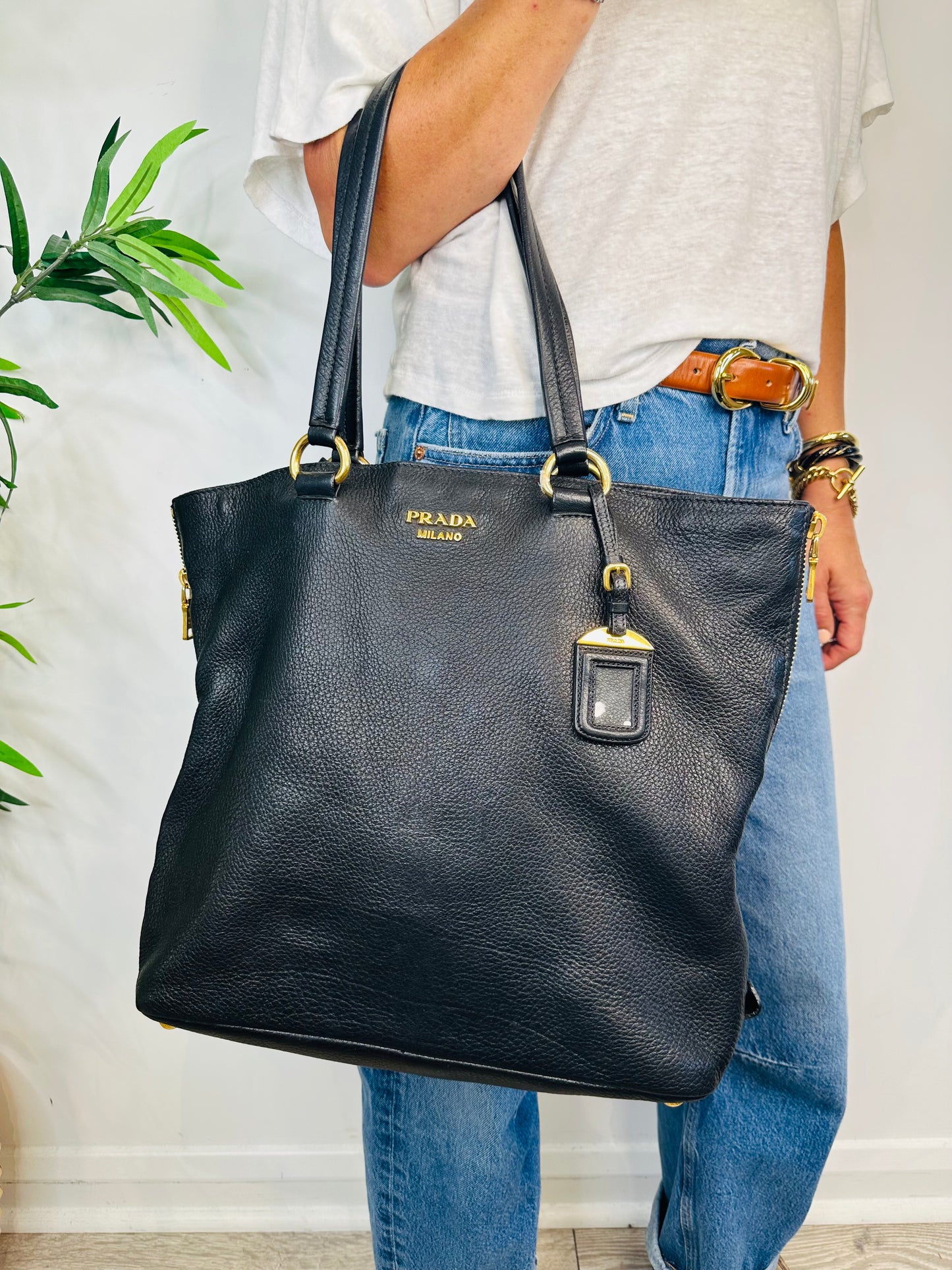 Vitello Daino Leather Tote