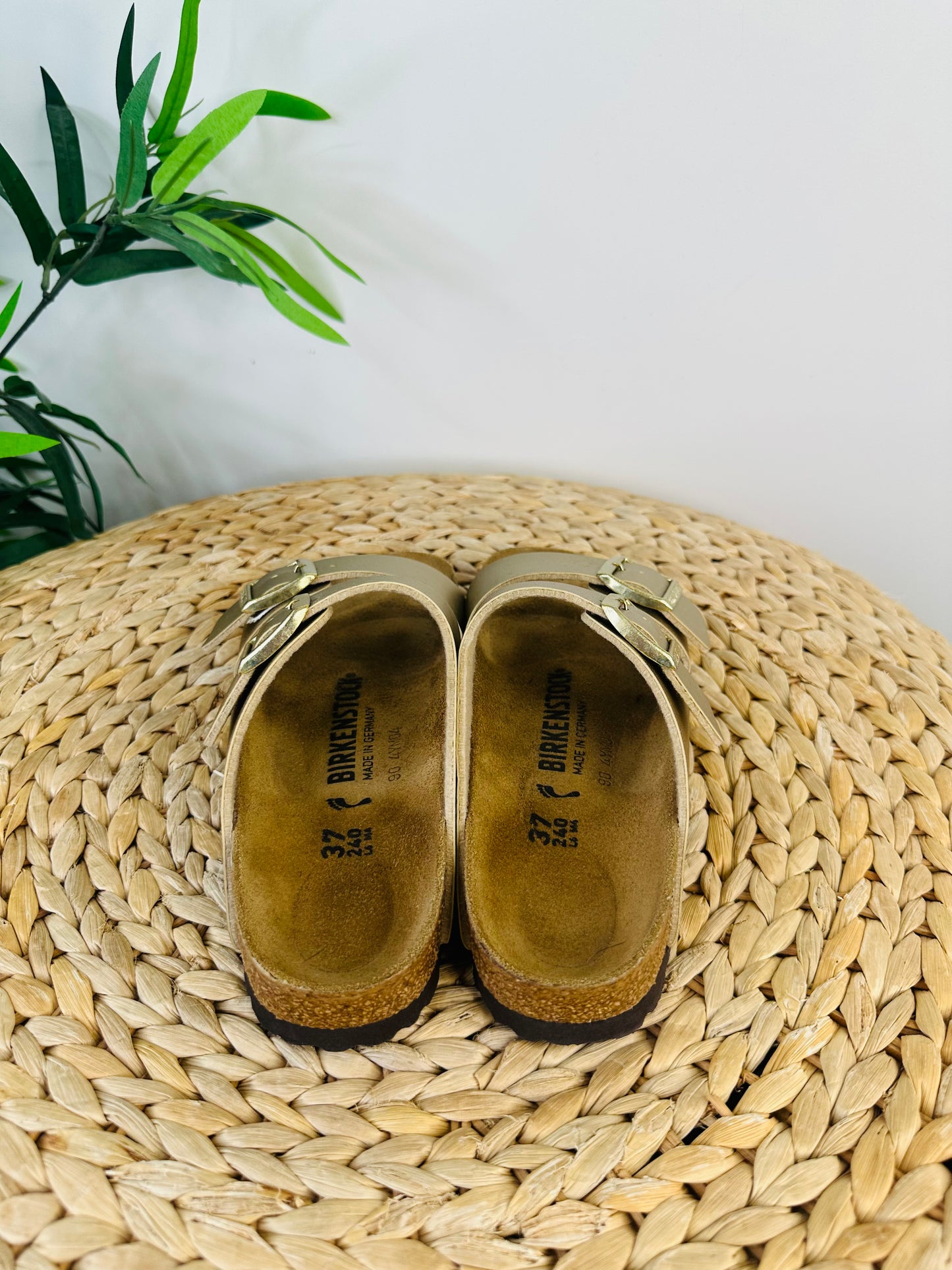 Arizona Sandals - Size 37