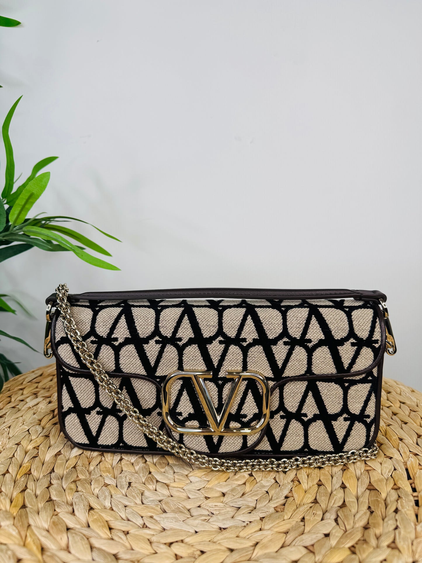 Locò Woven Shoulder Bag