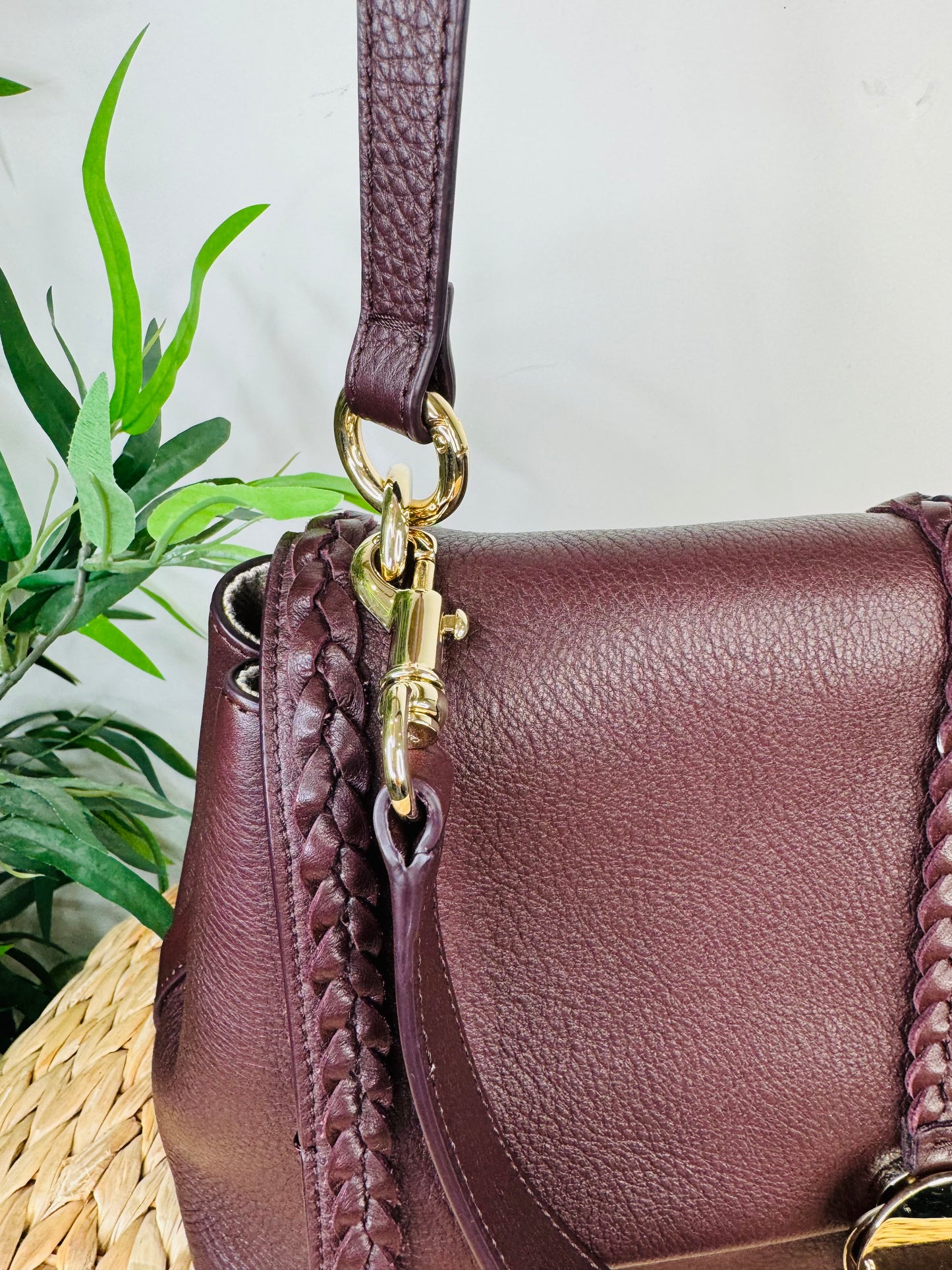 Penelope Medium Leather Shoulder Bag