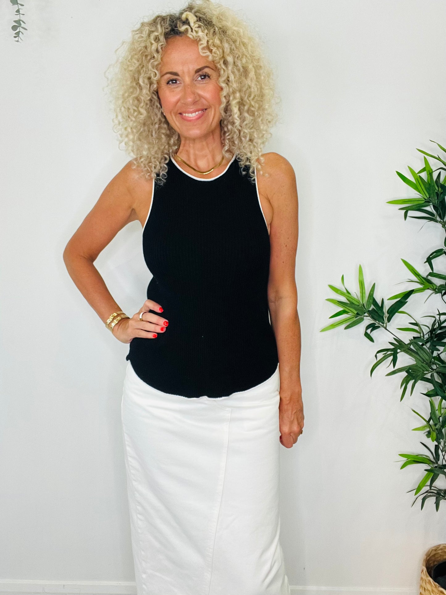 Knitted Vest - Size 12