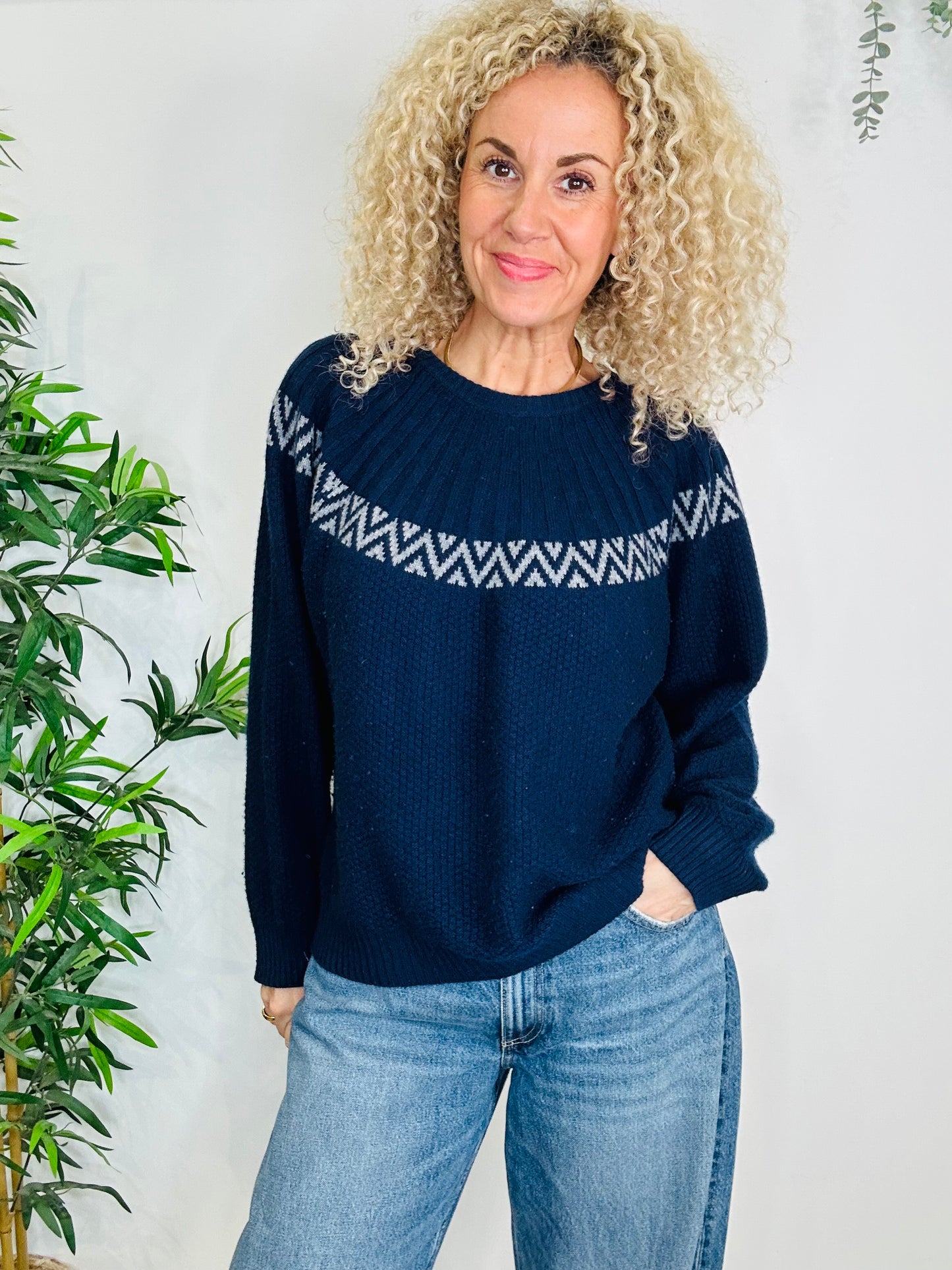 Fairsile Knit Jumper - Size 4