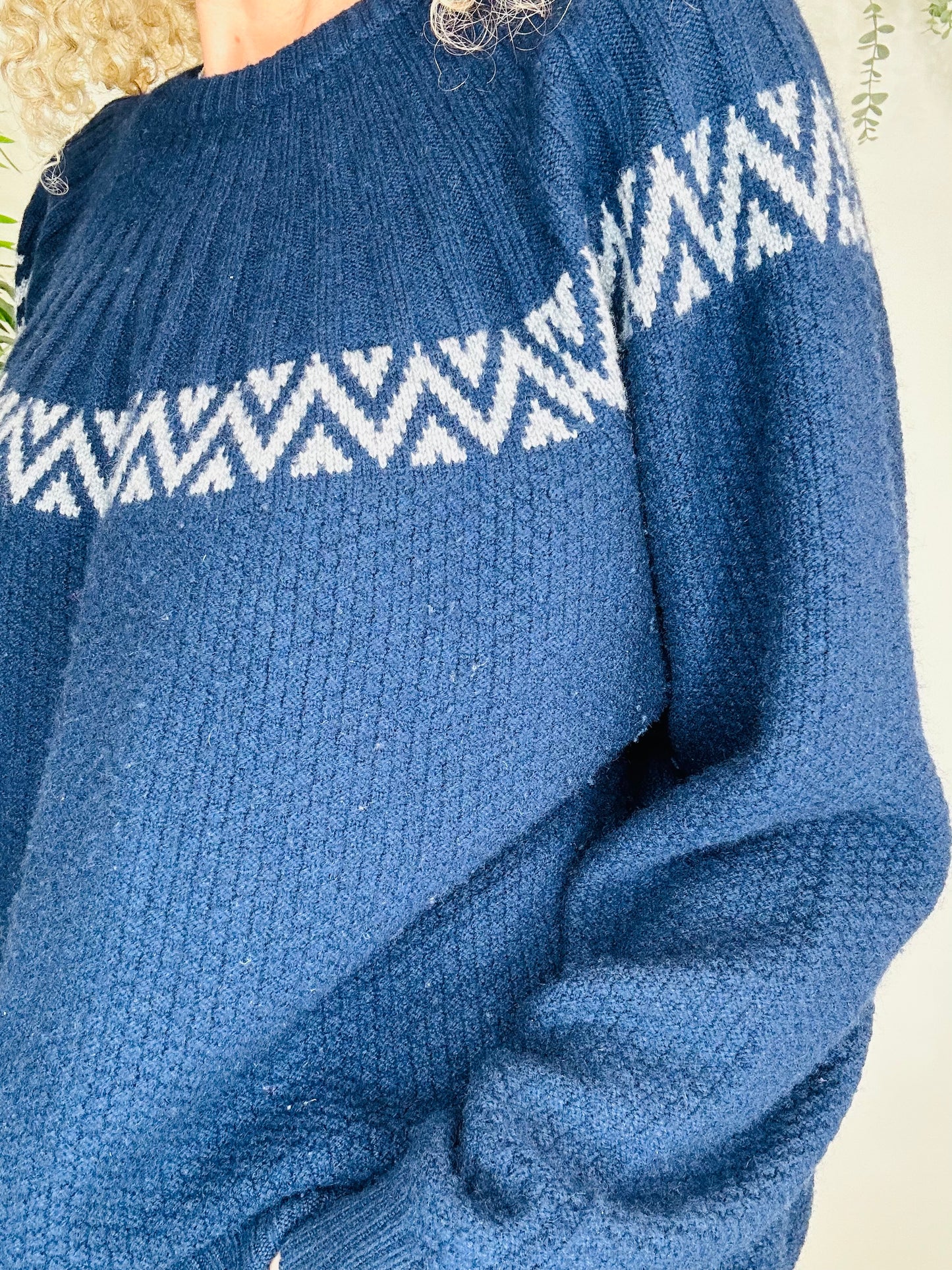 Fairsile Knit Jumper - Size 4