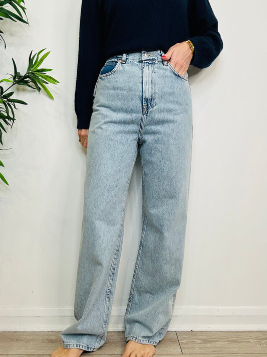 Straight Leg Jeans - Size 26