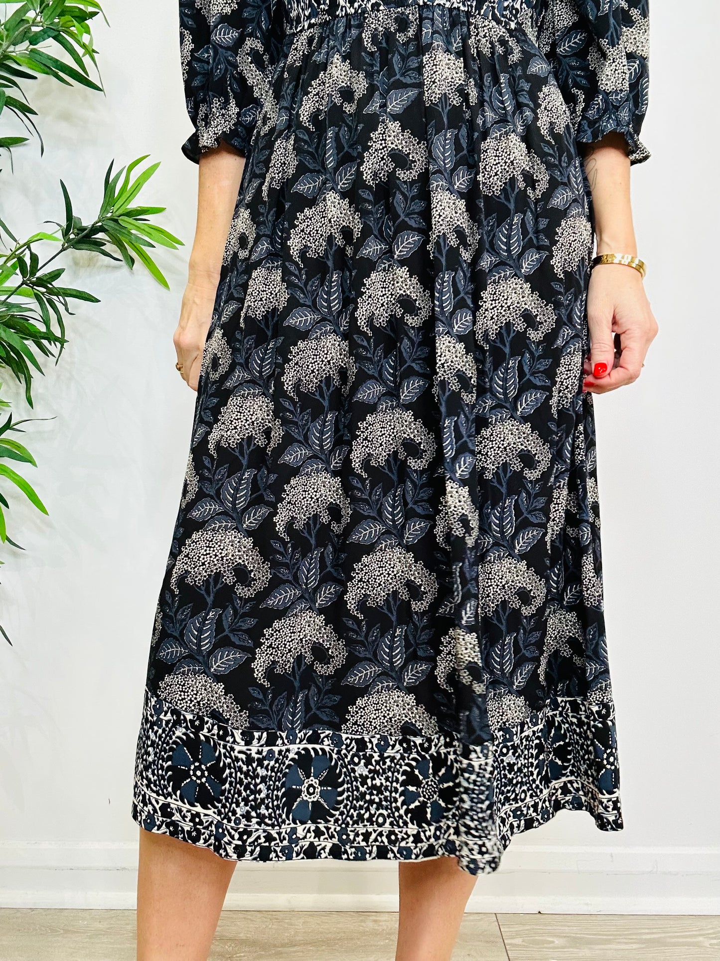 Patterned Midi Dress - Size 1