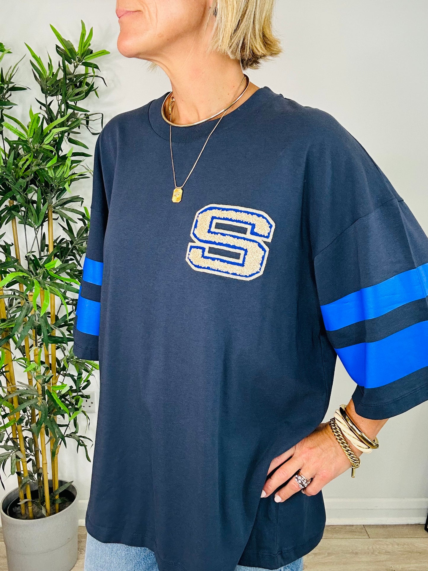 Oversized Tee - Size XL