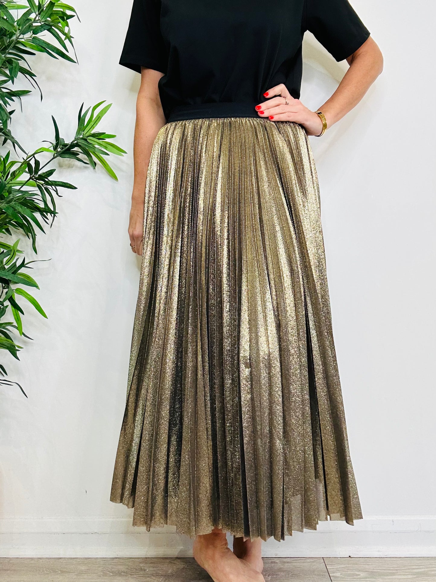 Metallic Pleated Skirt - Size L