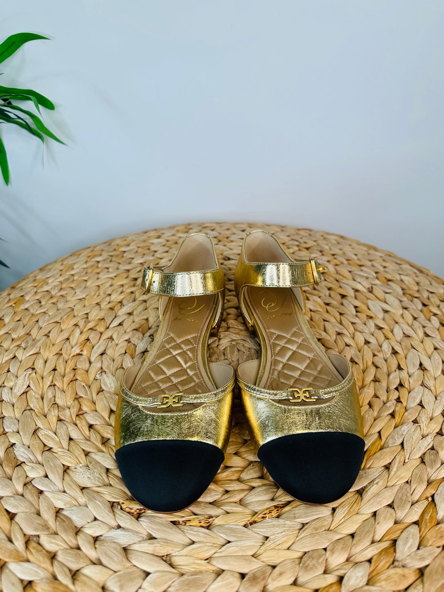Metallic Leather Flats - Size 37